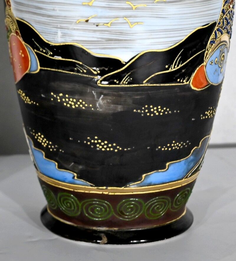 Pair of satsuma vases in japanese porcelain – early twentieth