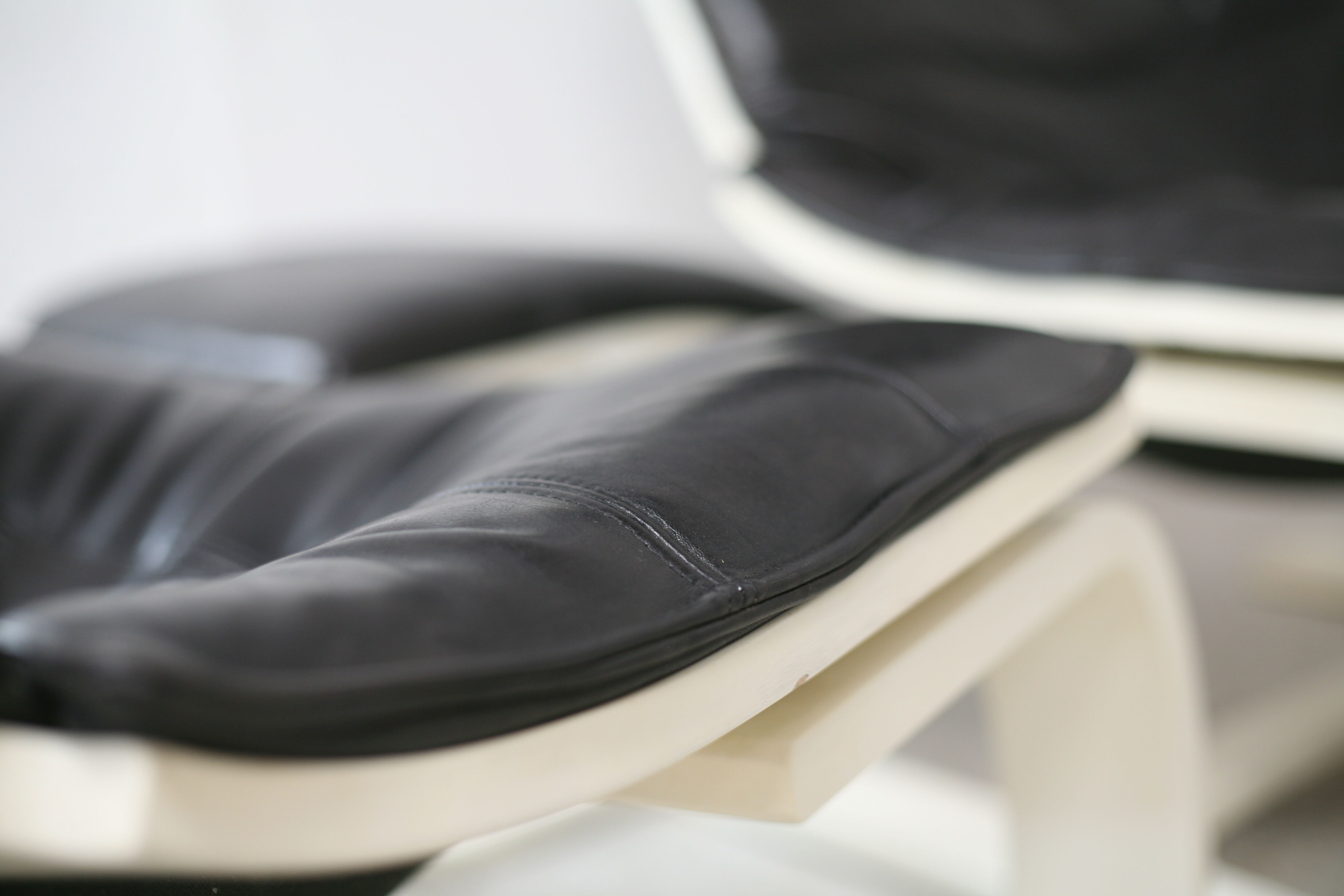 Pair of armchairs and ottomans Nelo Sweden, Sweden, circa 1975