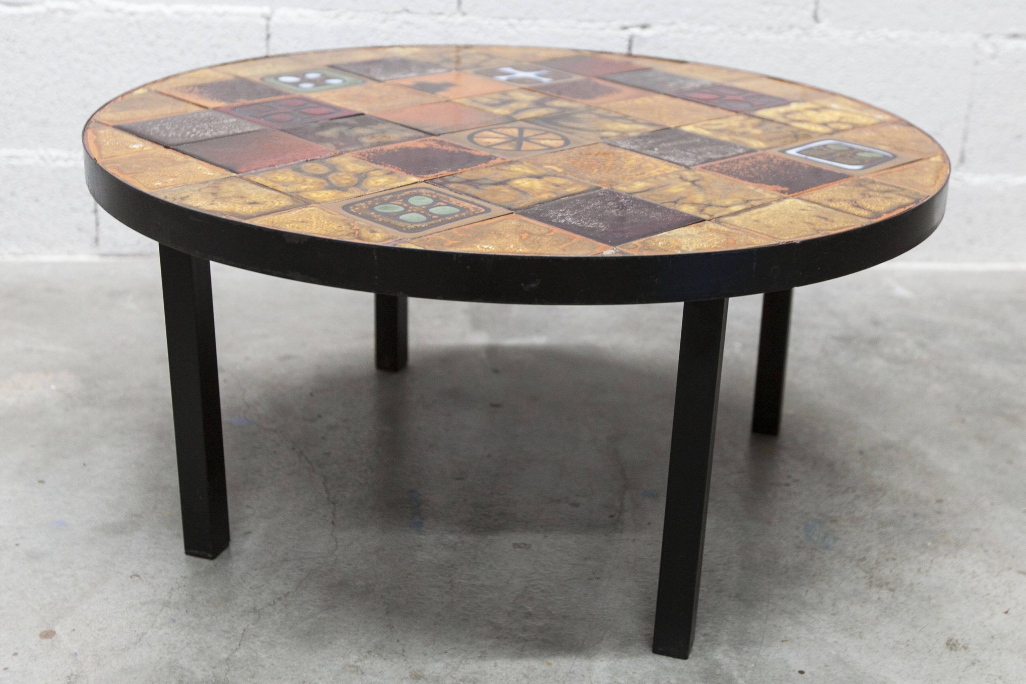 Table basse ronde céramique de Jean Gregorieff