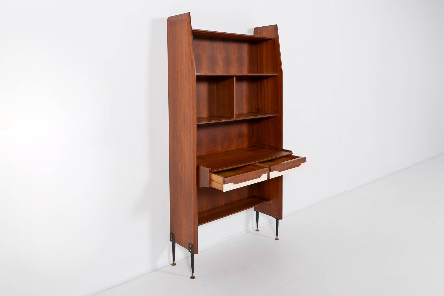 Bibliothèque-bureau italien du milieu du siècle