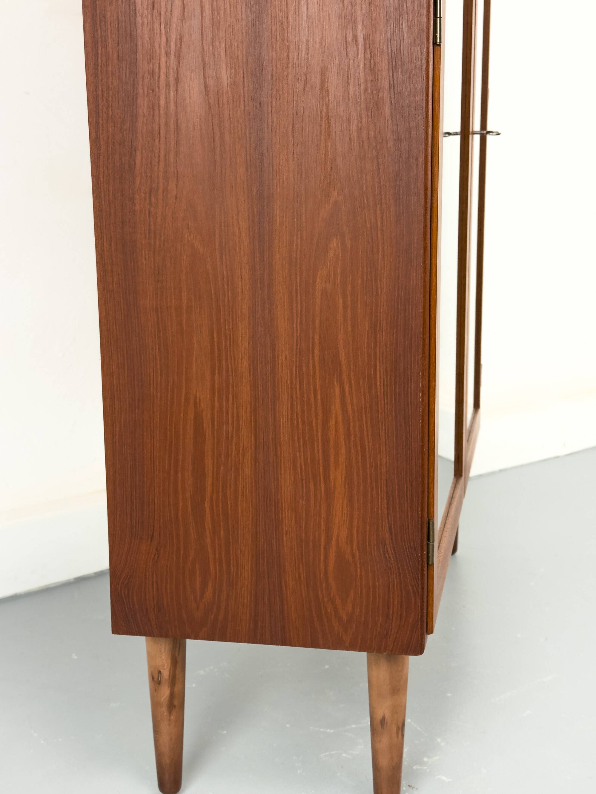 Danish Display Case in Teak by Børge Mogensen for Søborg Møbelfabrik, 1960s