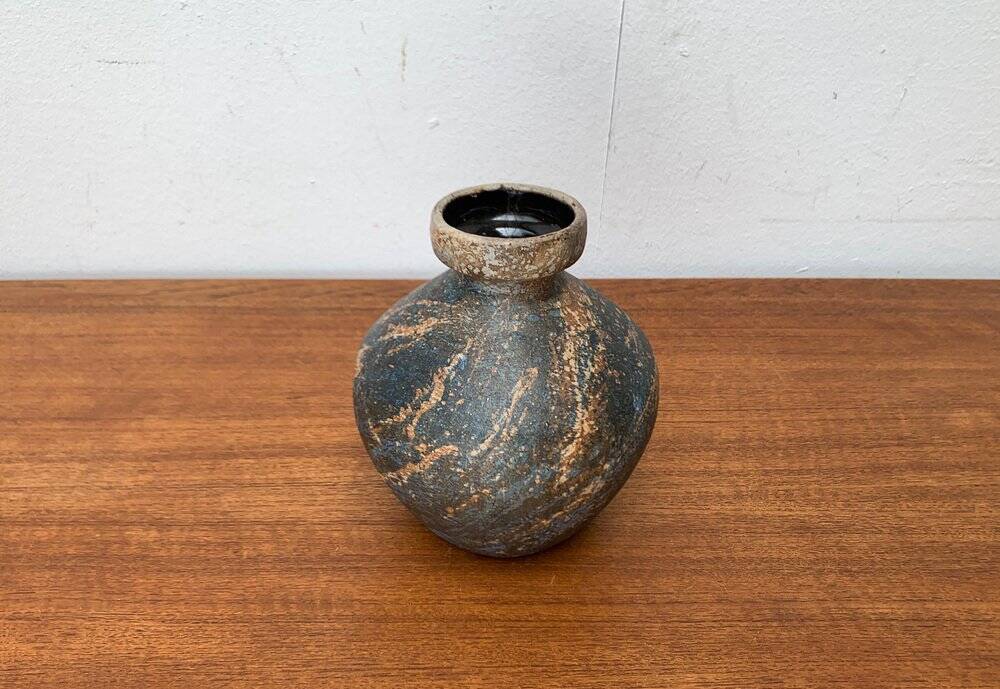 Brutalist vase from the Mid-Century Pottery Studio by Gerhard Liebenthron, Germany, 1970s.