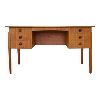 Teak Executive Desk With 6 Drawers, Attr. Kai Kristiansen 1964.