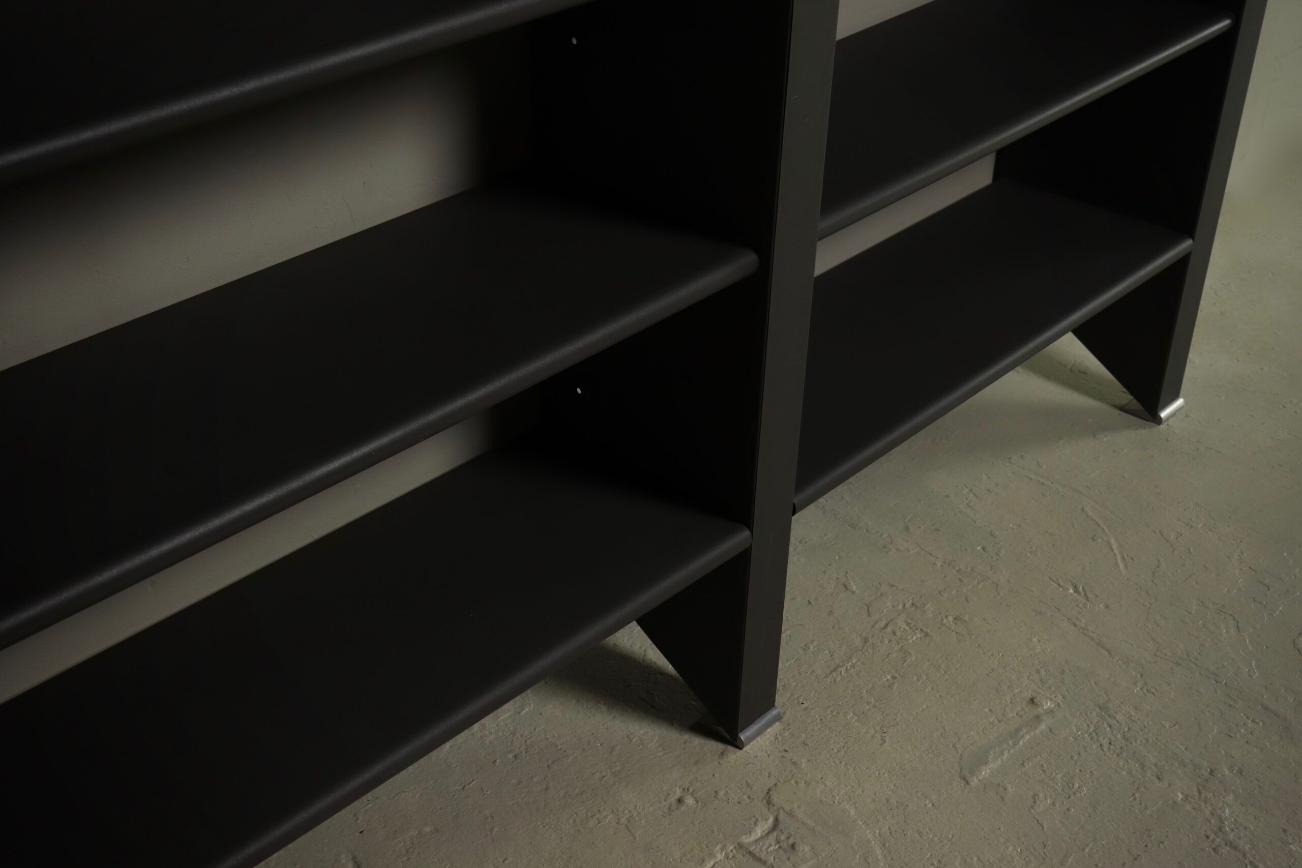 Philippe Starck “Herbert Schoenheit” shelving system for Disform, Barcelona 1986