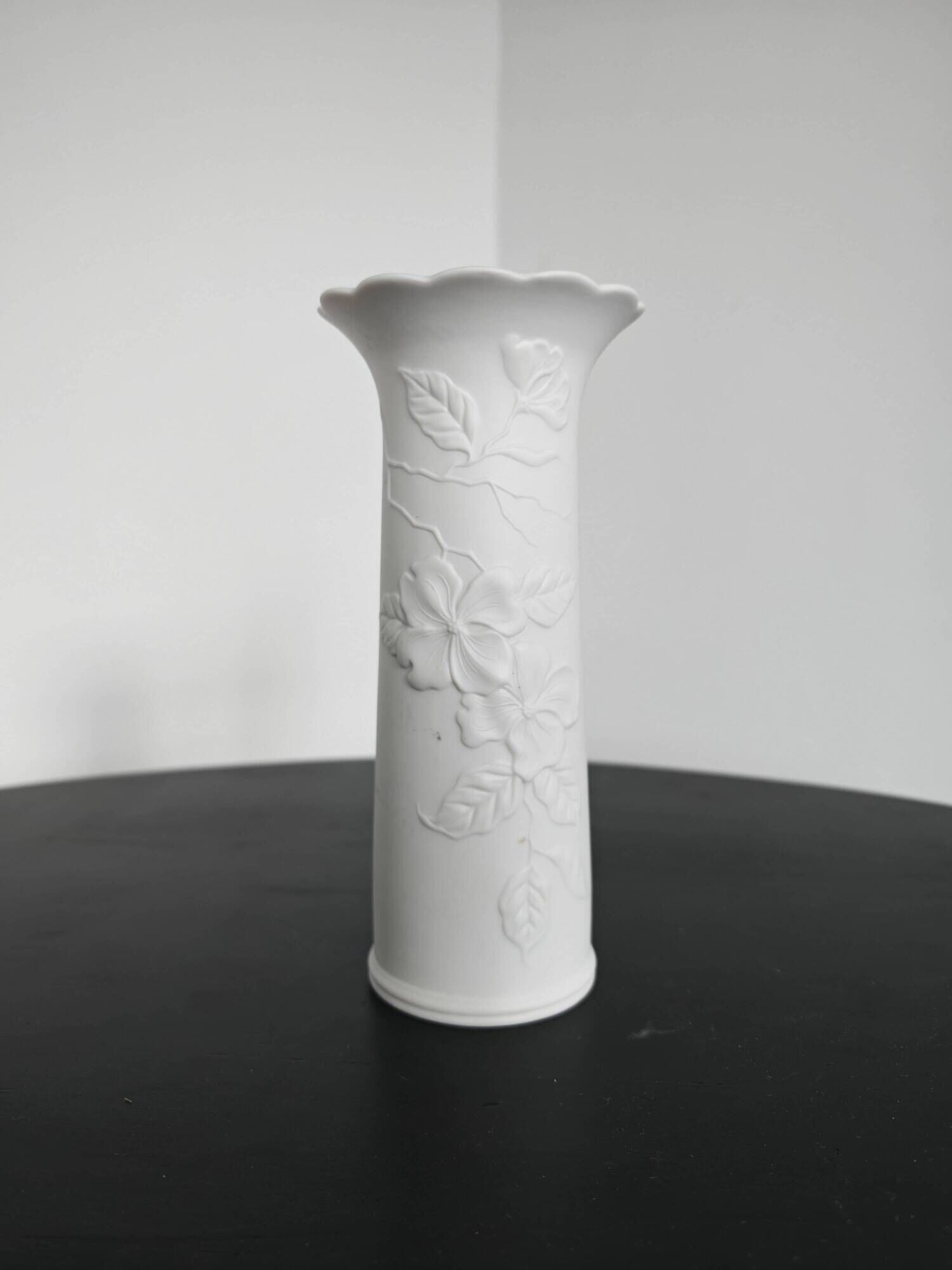 Set of 3 biscuit porcelain vases mid-century Manfred Frey Kaiser