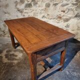 Rustic old oak table – Early 19th century