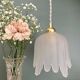 Suspension tulipe vintage en verre dépoli