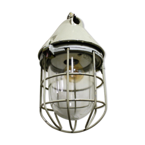 Lampe bunker industrielle dans