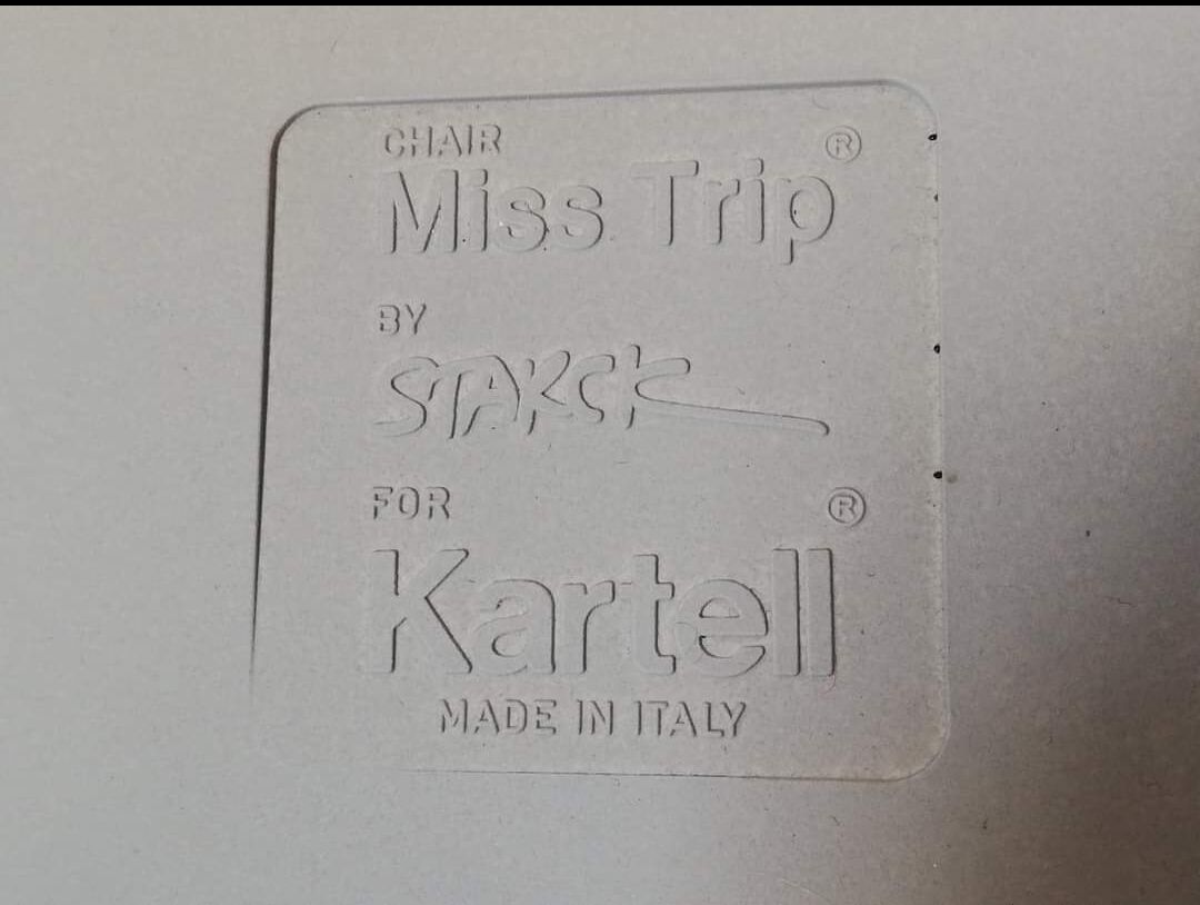 4 miss trip kartell chairs by philippe starck