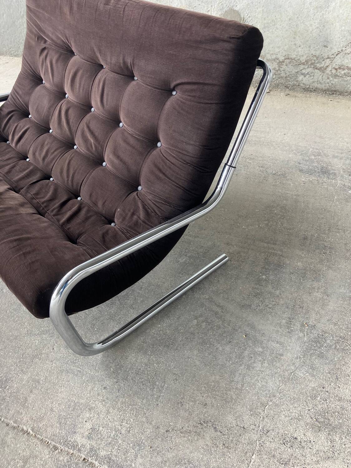 Vintage 2-seater sofa from the 1970s