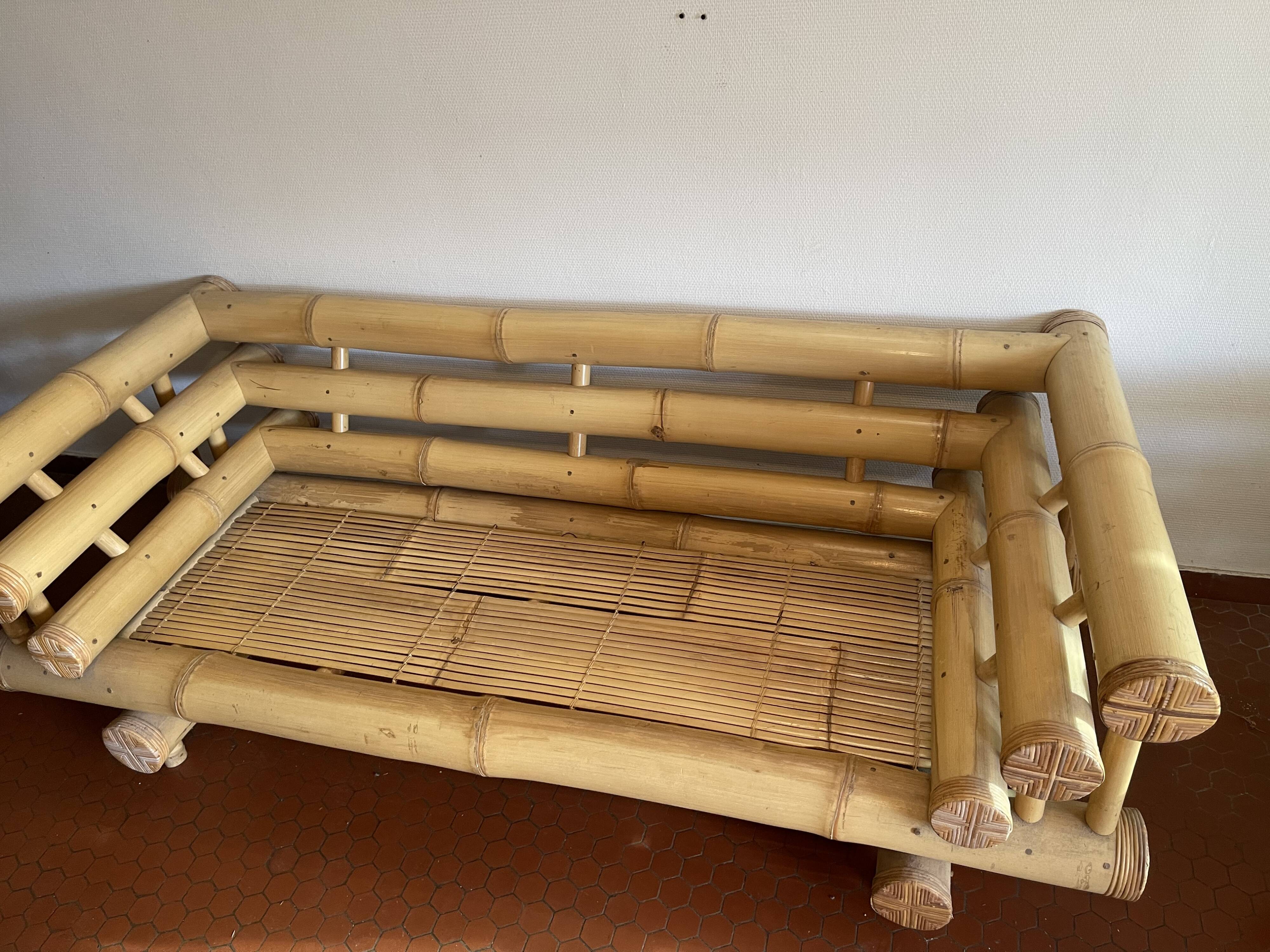Set Sofa and 2 armchairs in large bamboo with cushions