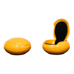 Chaises œuf de jardin