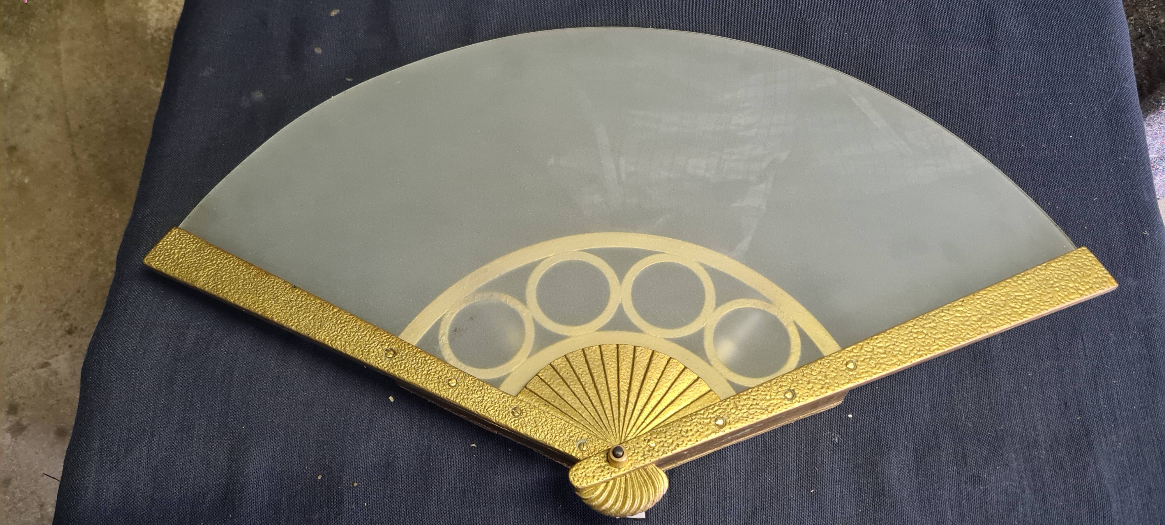Large artdeco wall light