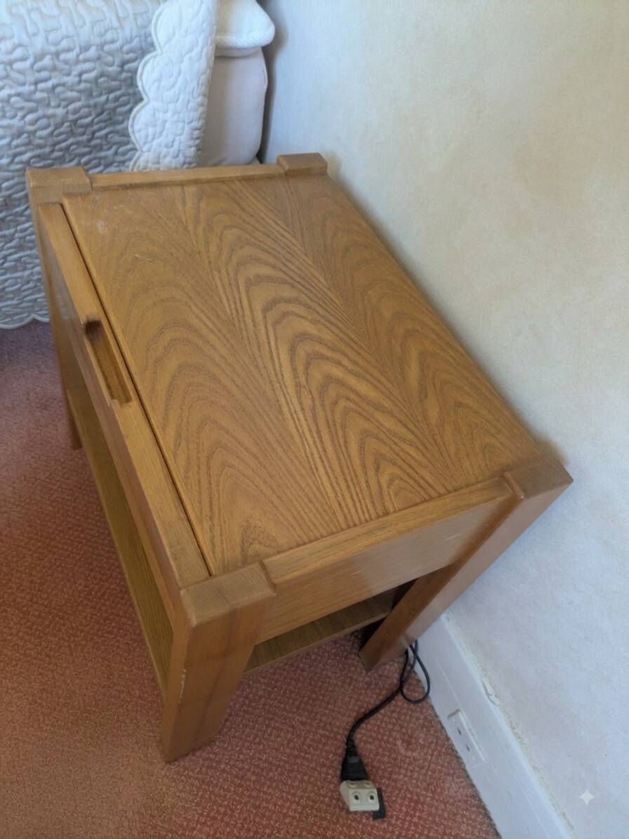 Pair of bedside tables in solid elm attributed to SIMAT, years