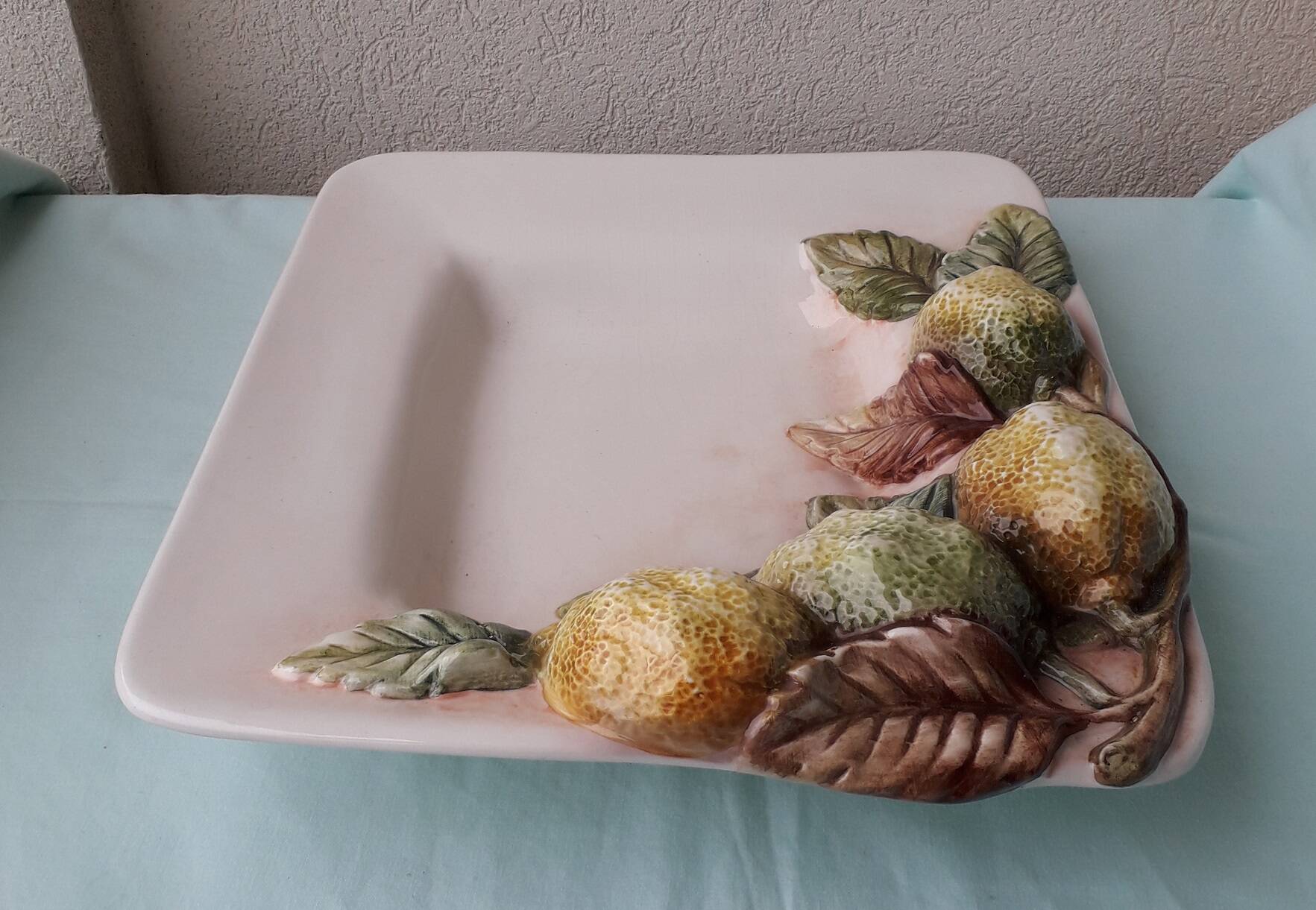 Chaumette Italy lemon barbotine dish