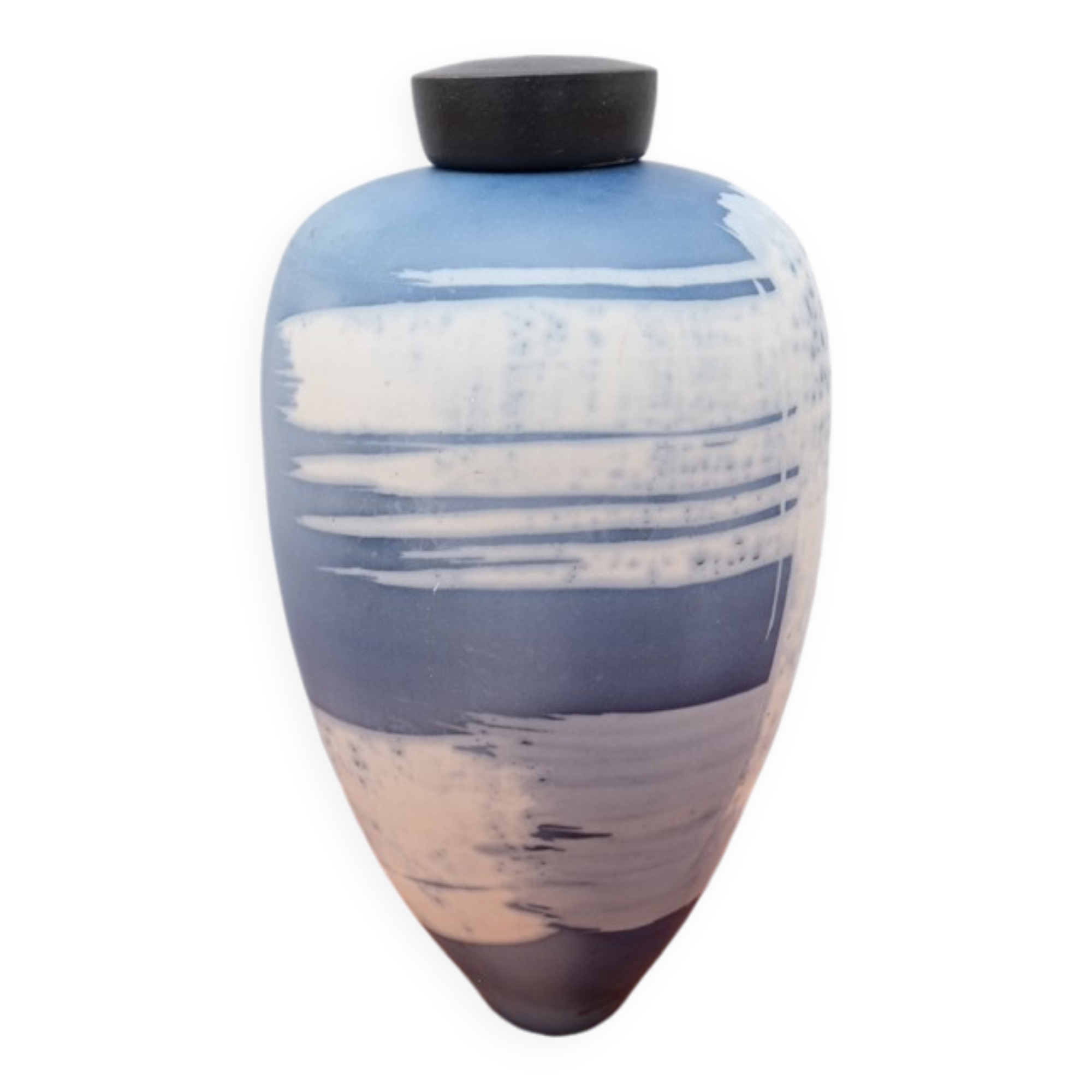 Ceramic pot by anima roos