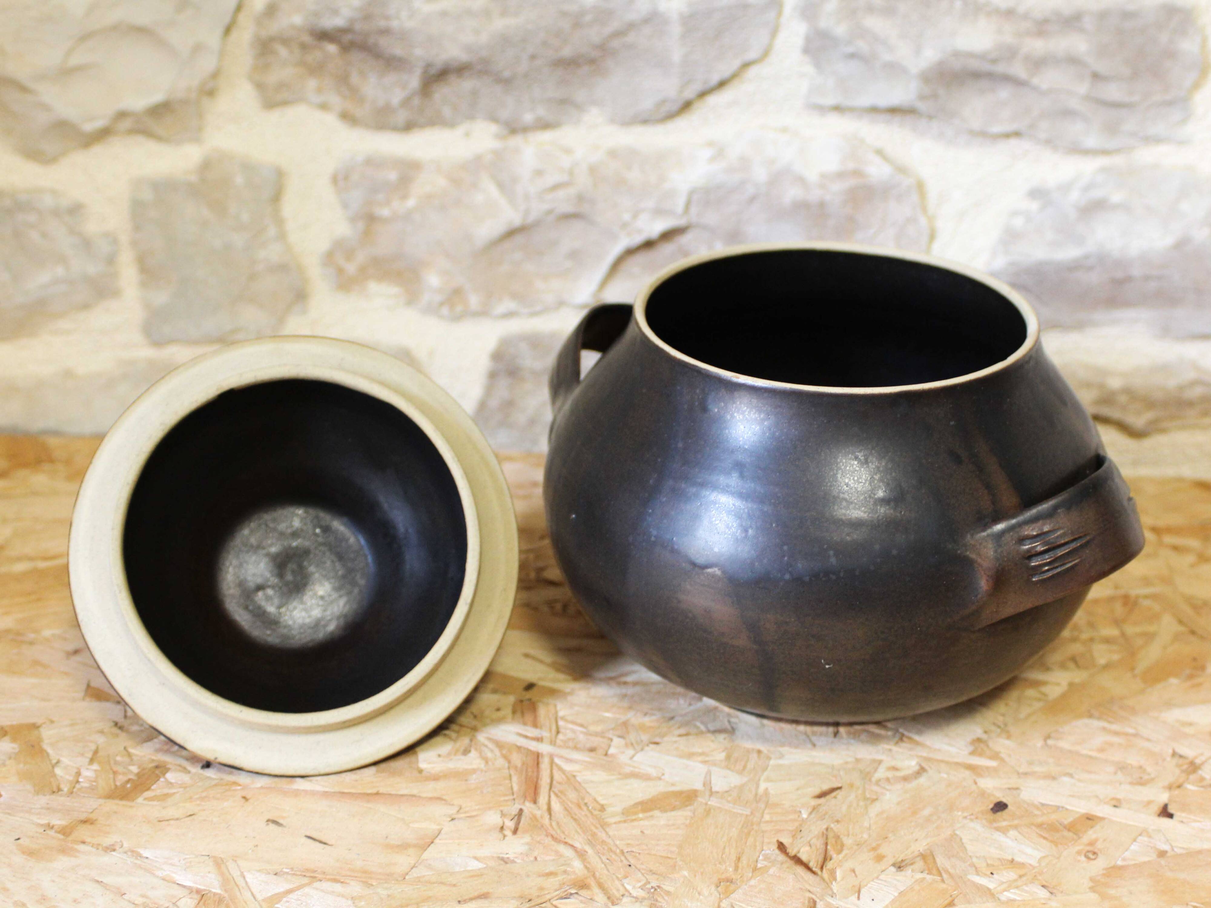 Ceramic covered pot Jean Cacheleux - Puisaye