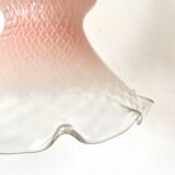 Suspensions en opaline rose et blanche
