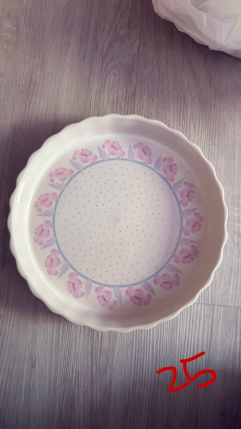 Vintage pie dish – Floral decoration with roses and blue polka dots – Ceramic Fr