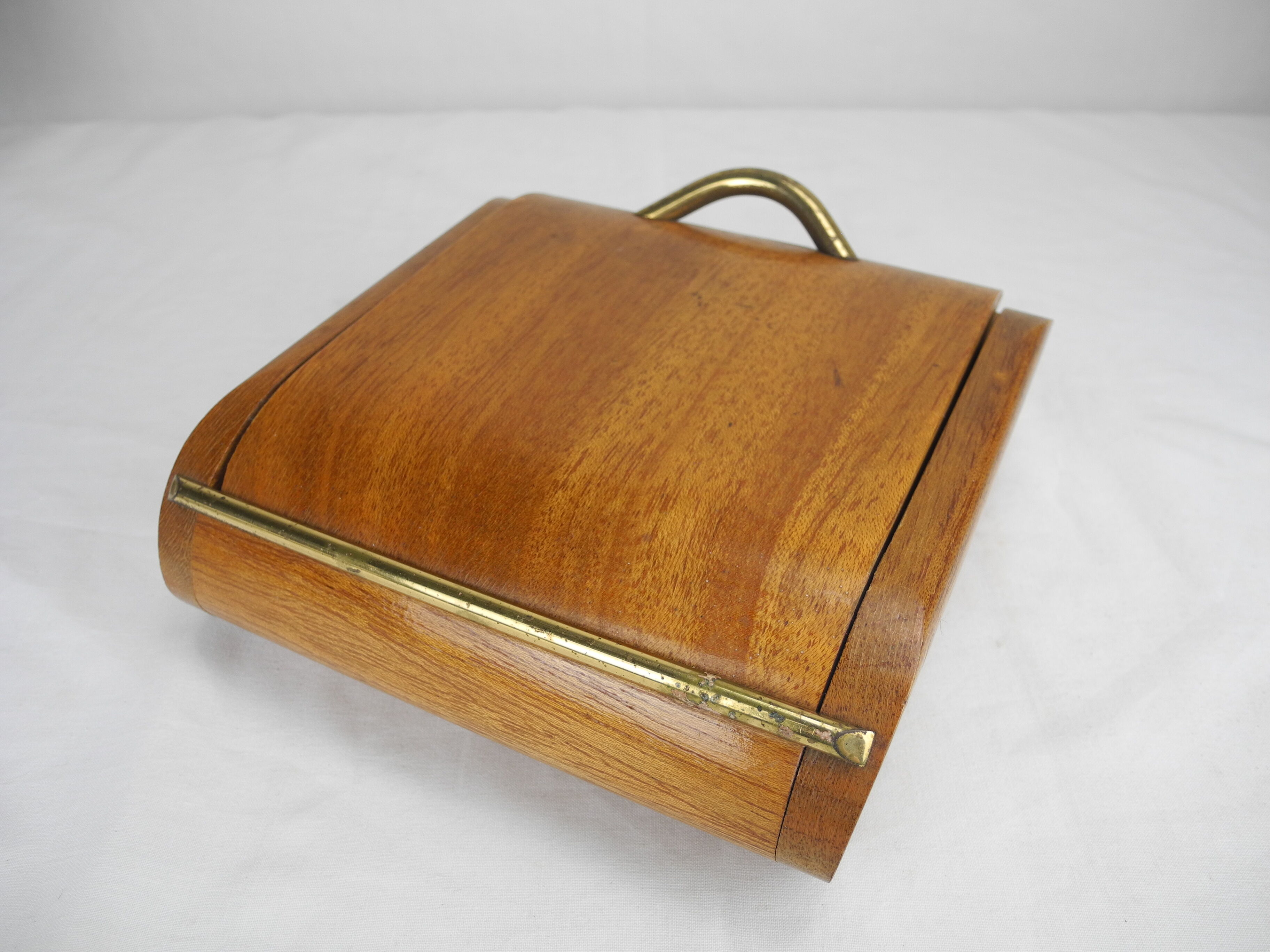 Old cigarette dispenser box popular art deco vintage