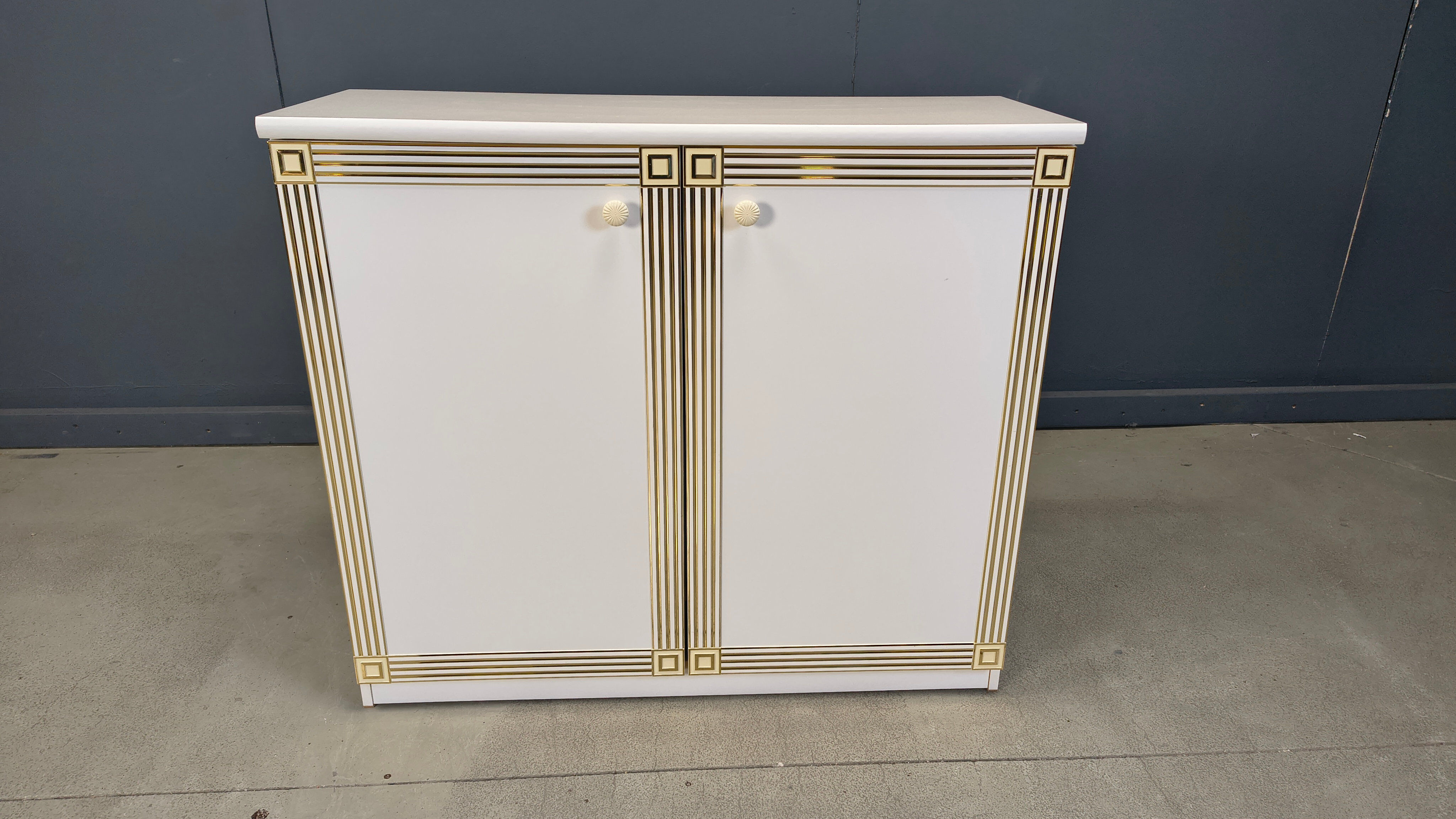 Cabinet de style Hollywood Regency, années 1980