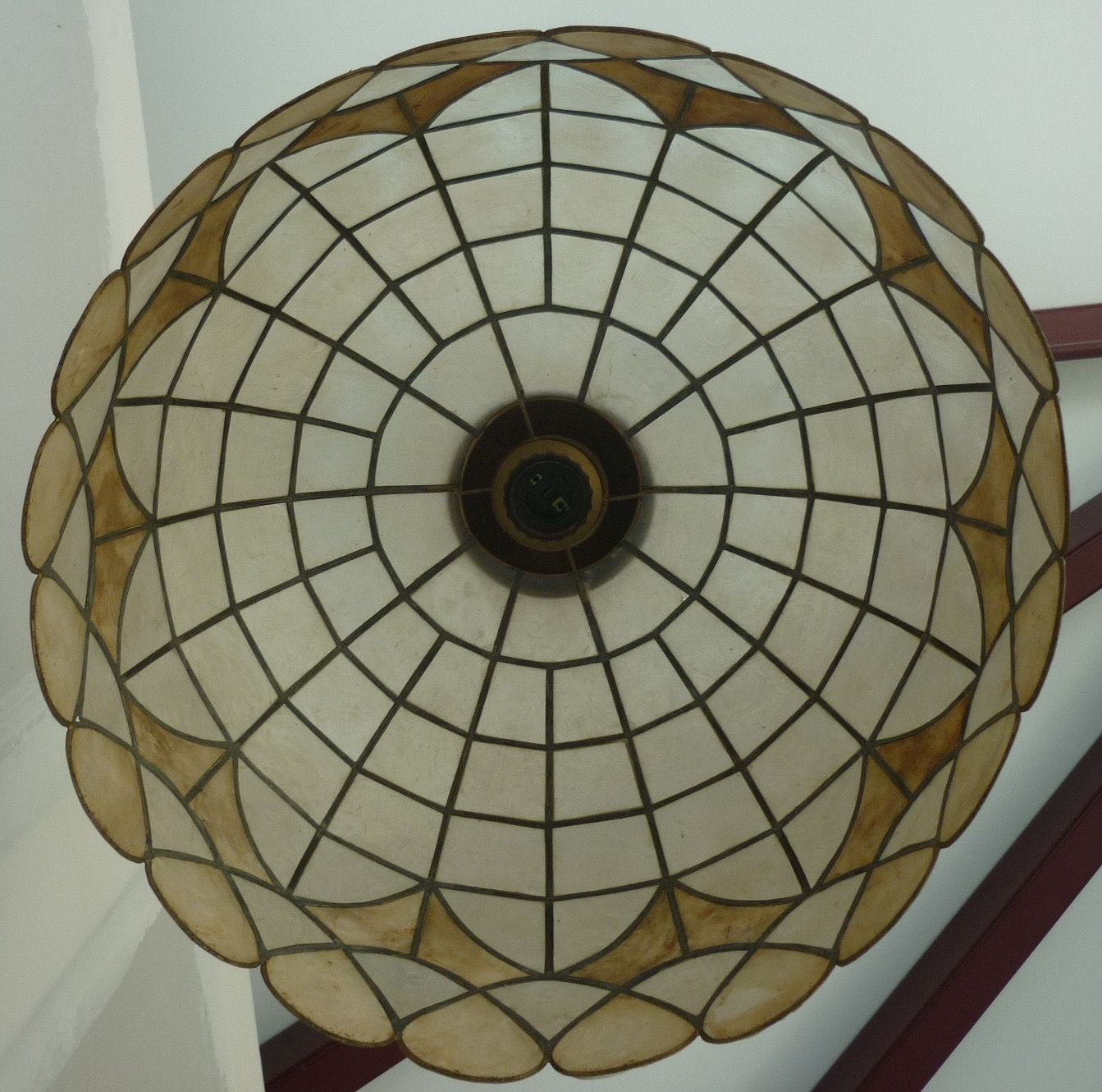 Ceiling light suspension in mother-of-pearl and wood Ø 40 cm
