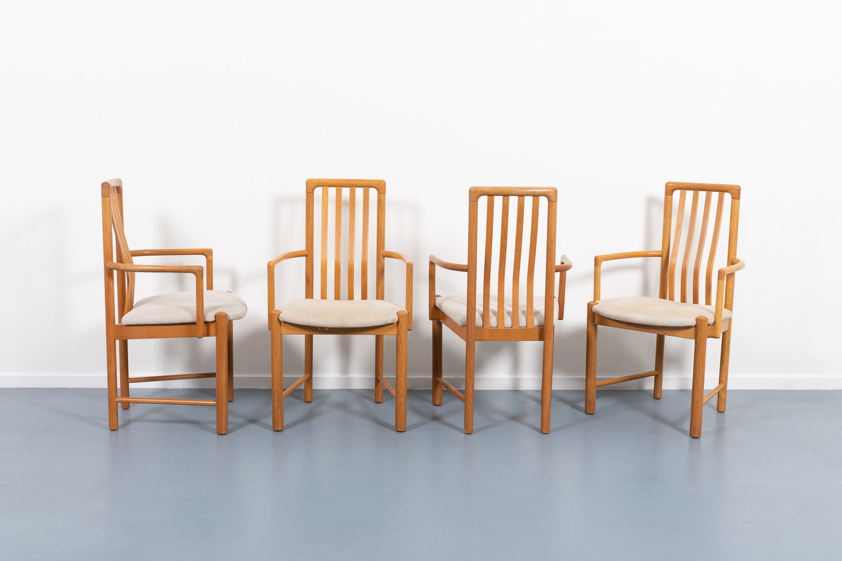 Set of 4 Danish dining chairs by Hans J. Frydendal for Boltinge Stolefabrik