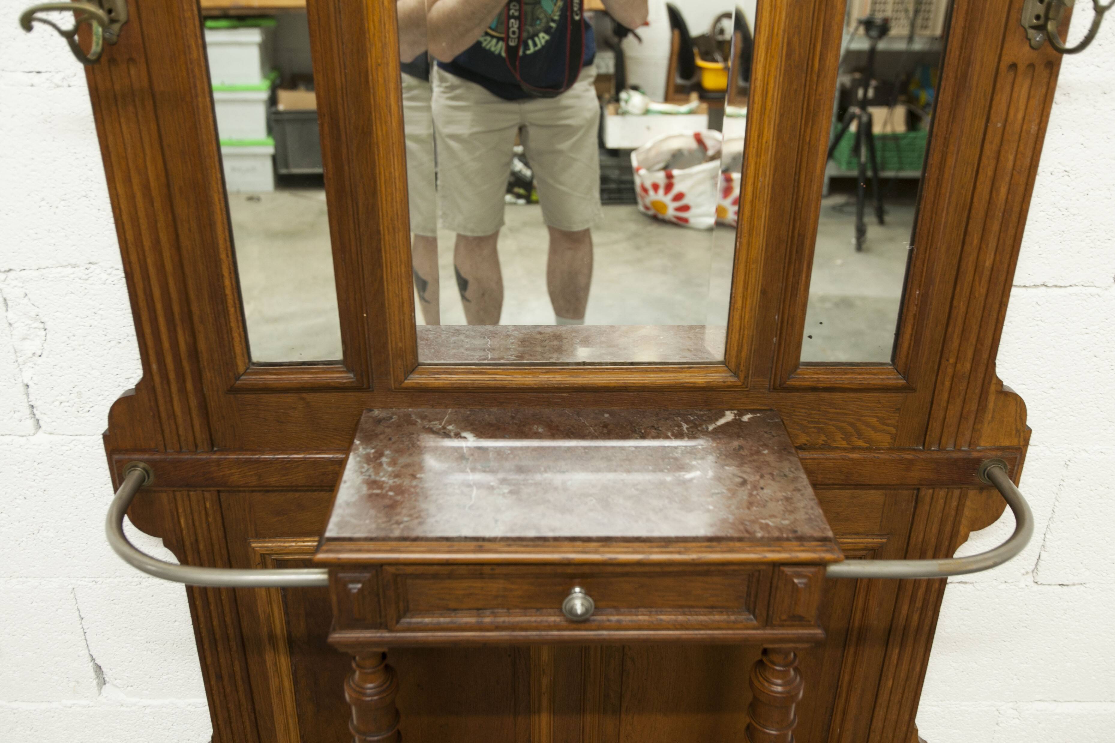 Napoleon III wardrobe in walnut, late 19th century, 3 mirrors, marble.