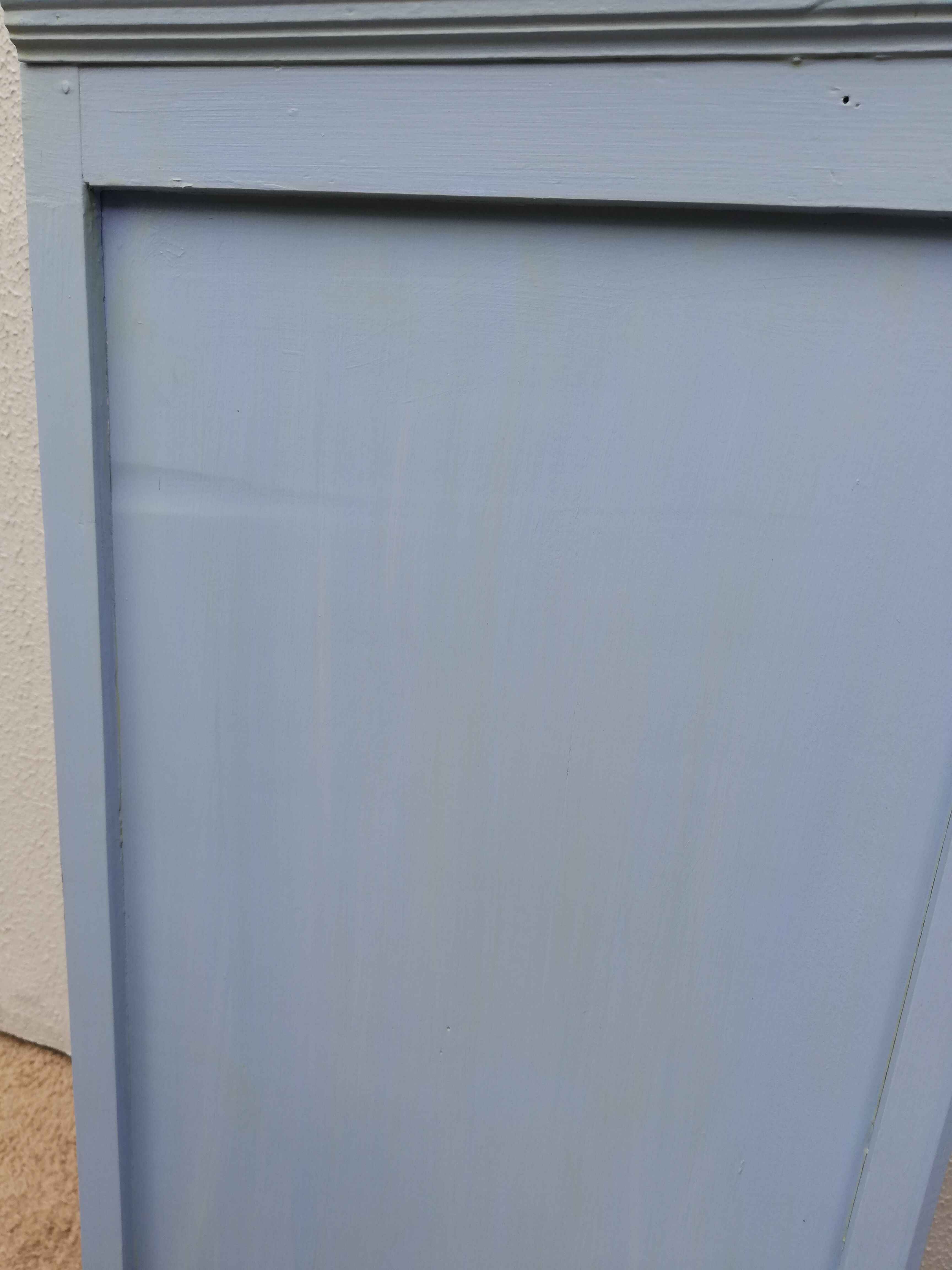 Small old showcase library