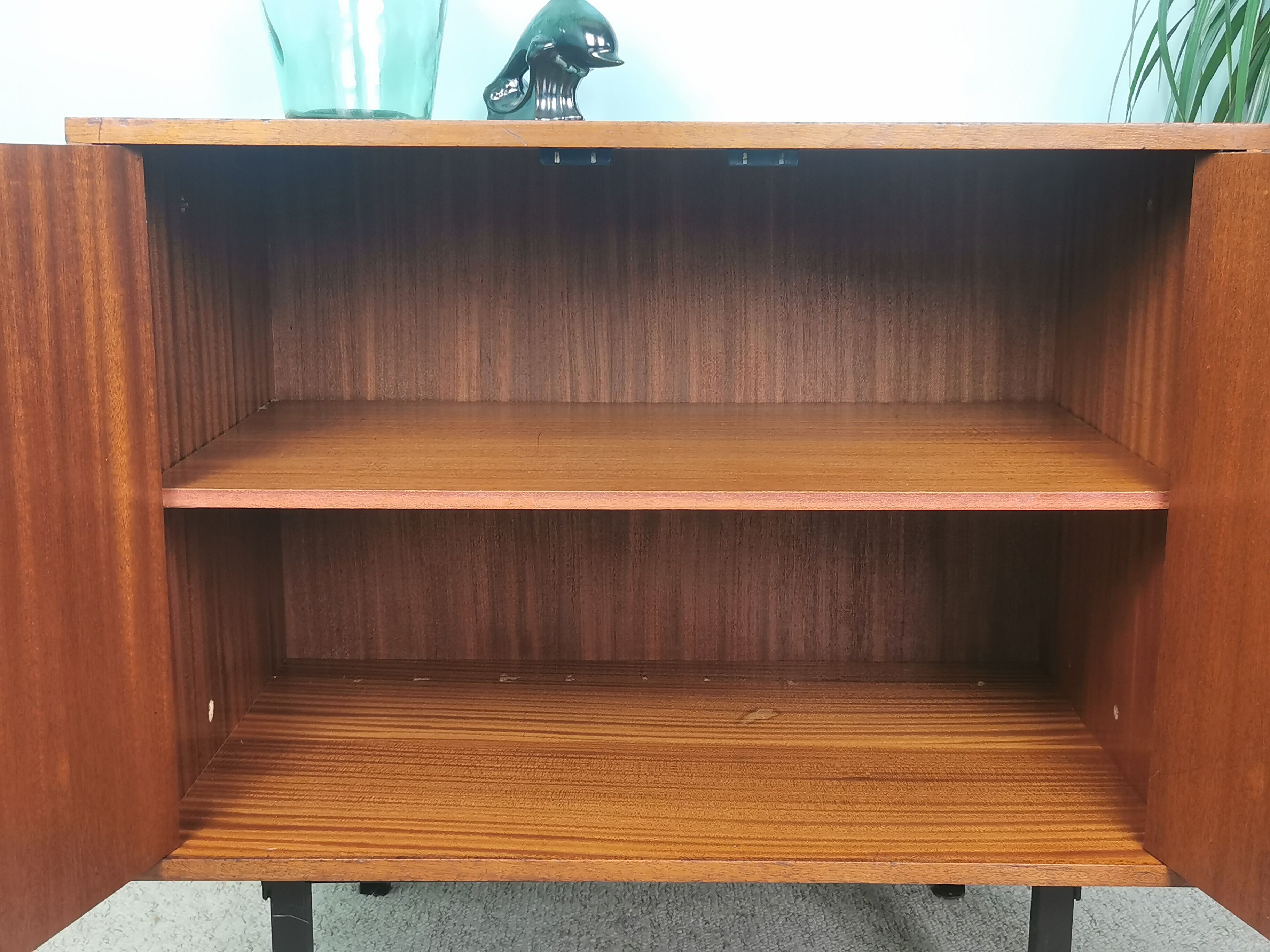 Vintage buffet