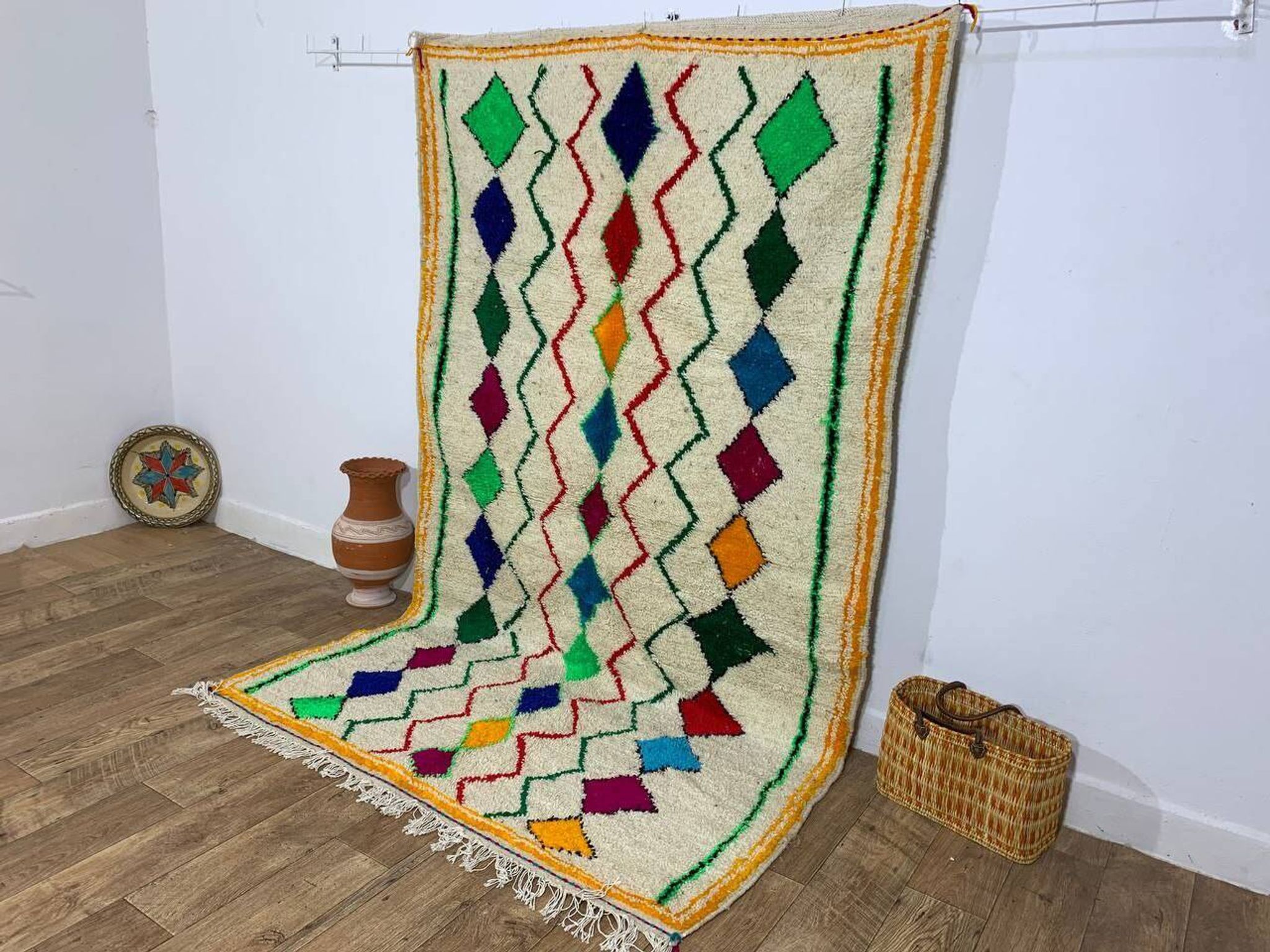 Tapis berbère marocain artisanal fait main 254 X 152 CM