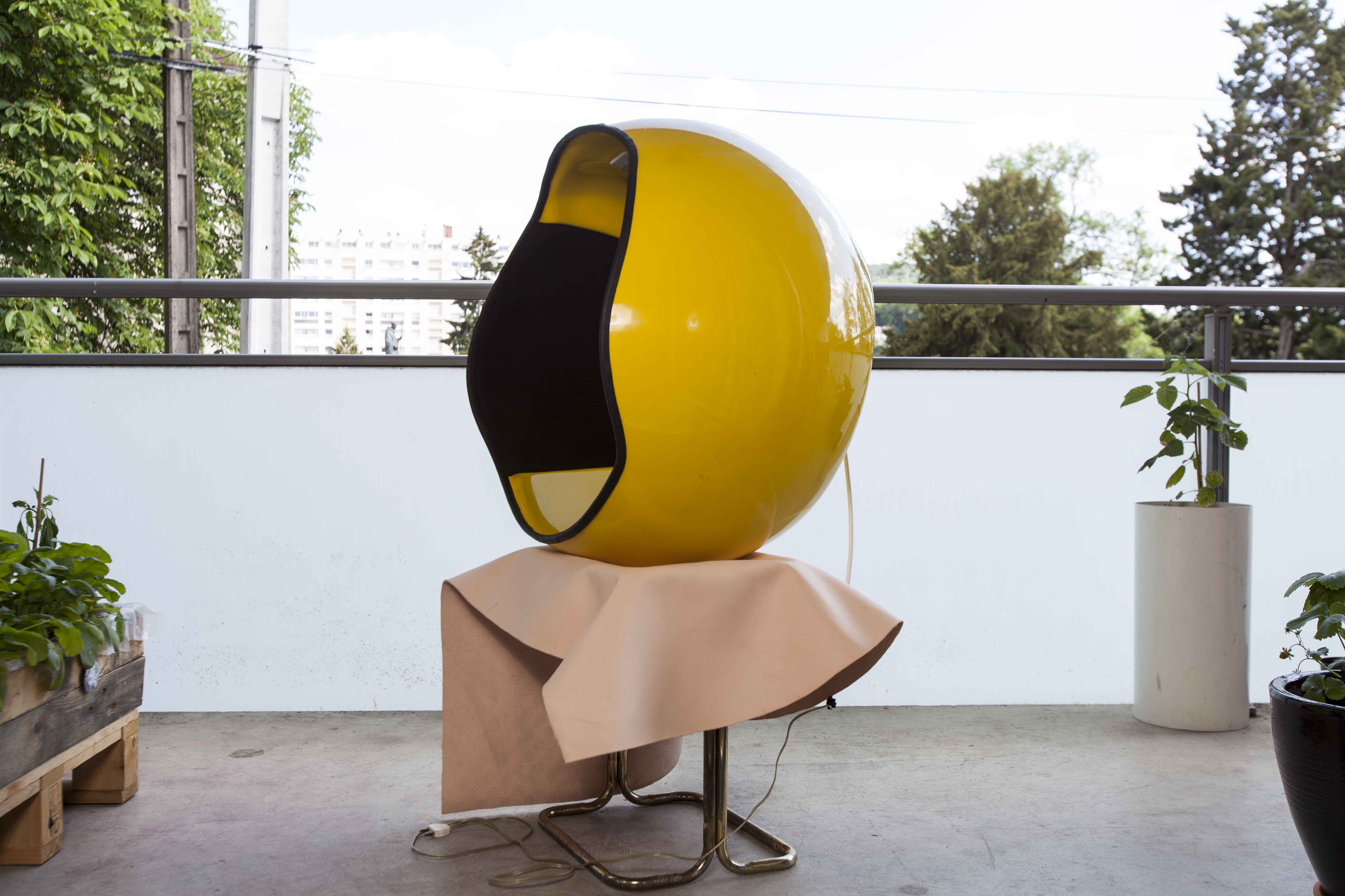 1970 fiberglass telephone booth with light