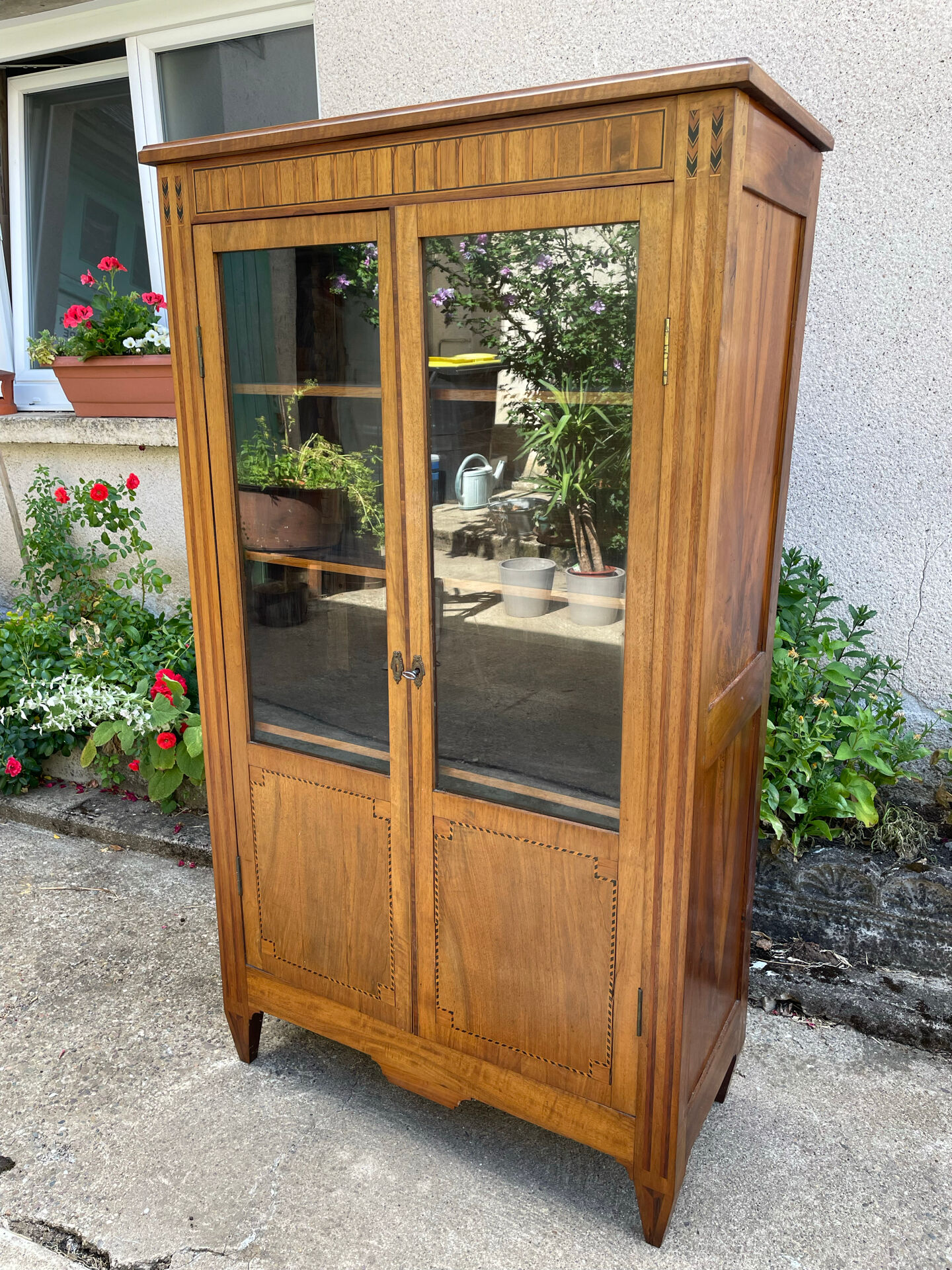 Small glass library Art Nouveau early 20th century