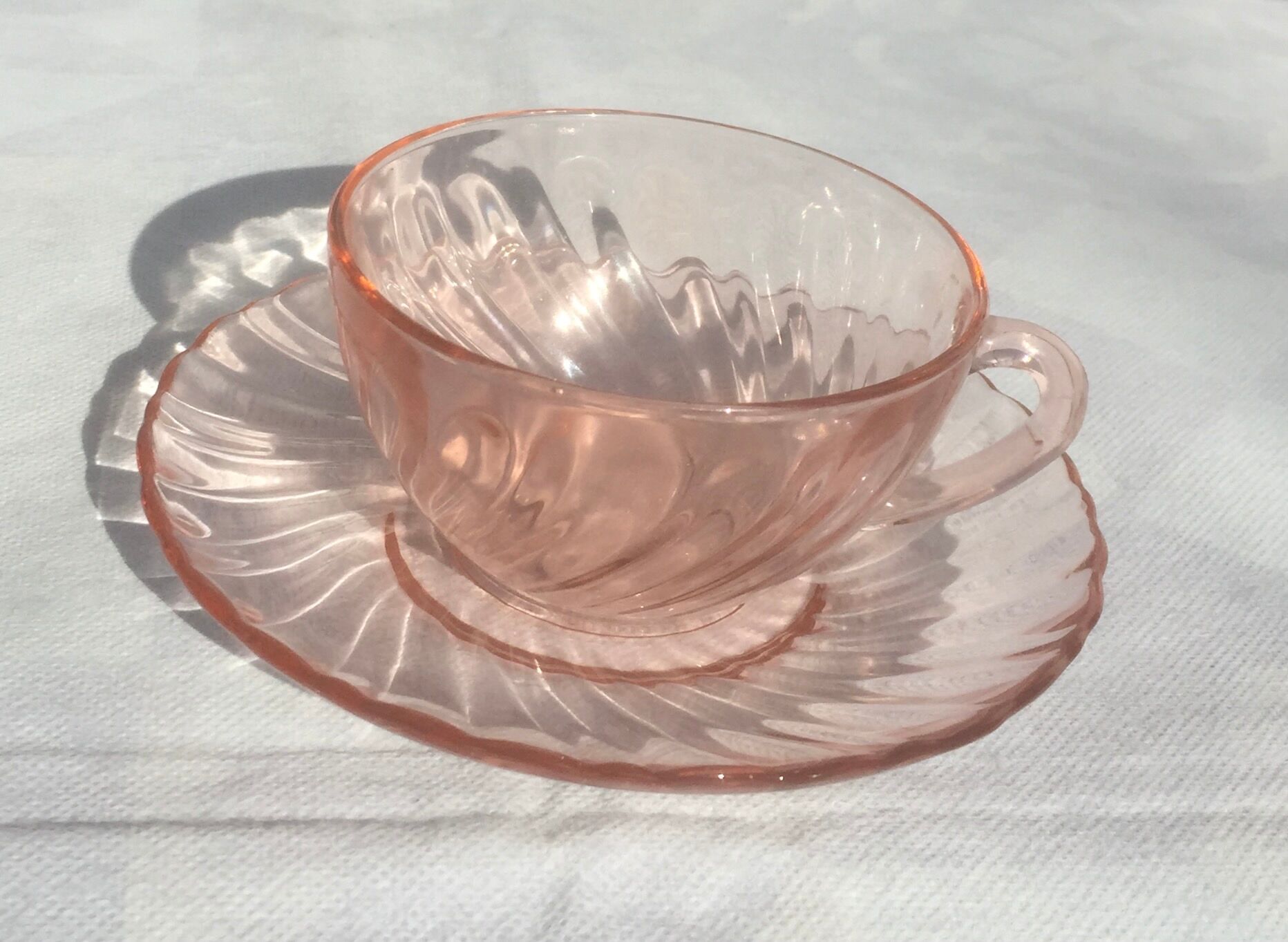 6 cups/under cups pink glass "rosaline" Arcoroc France - vintage