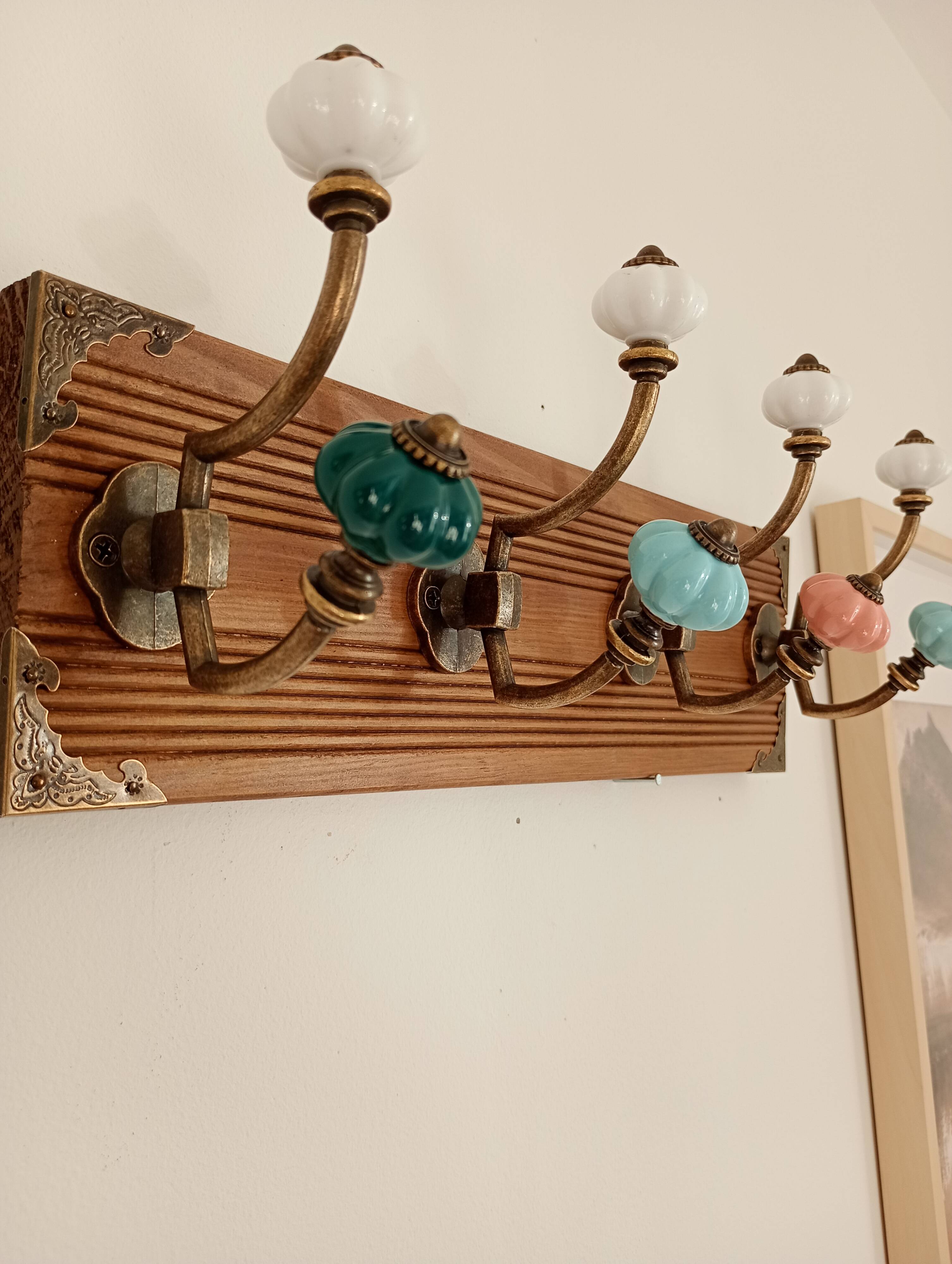Wall-mounted coat rack with 8 hooks – vintage style – stained wood & metal
