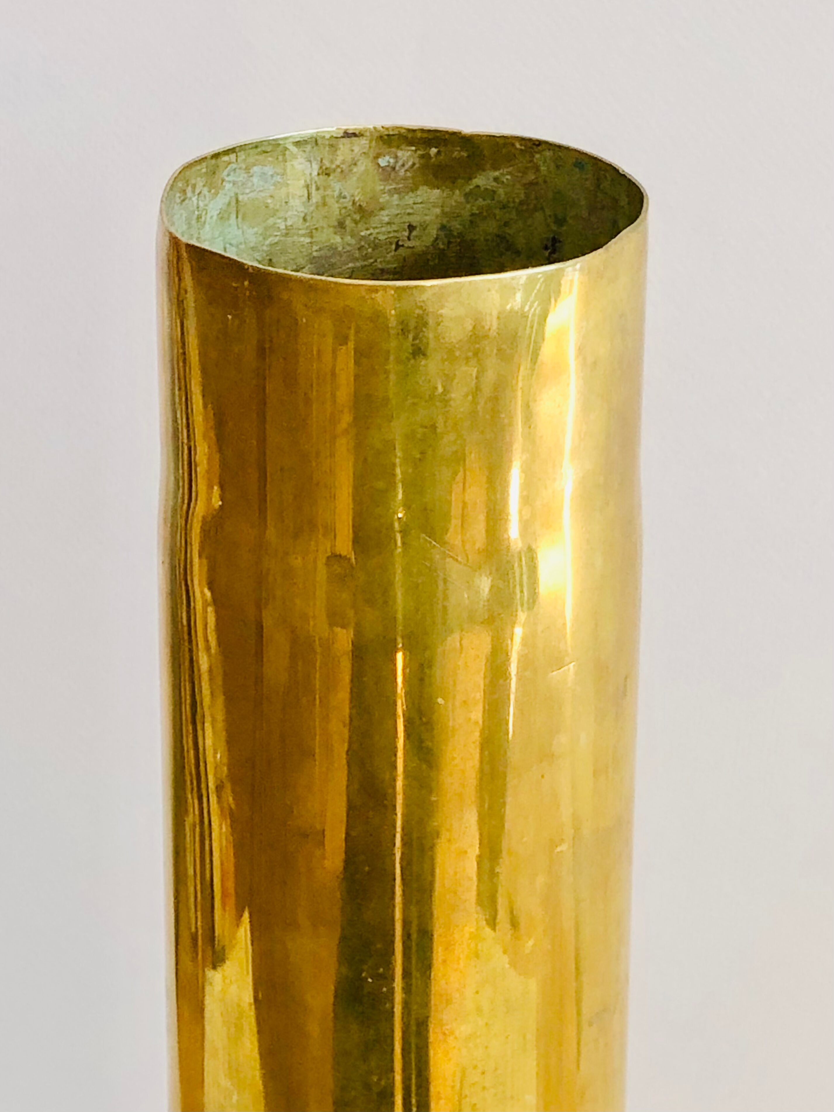 Old brass shell vase numbered H35cm