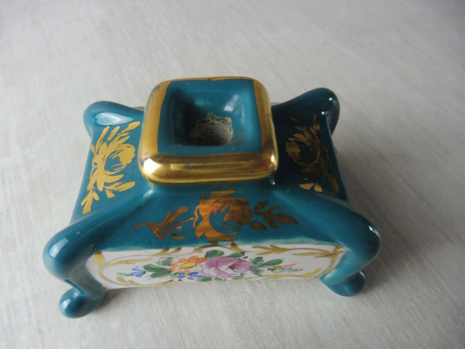 Old porcelain feather holder, flower decoration