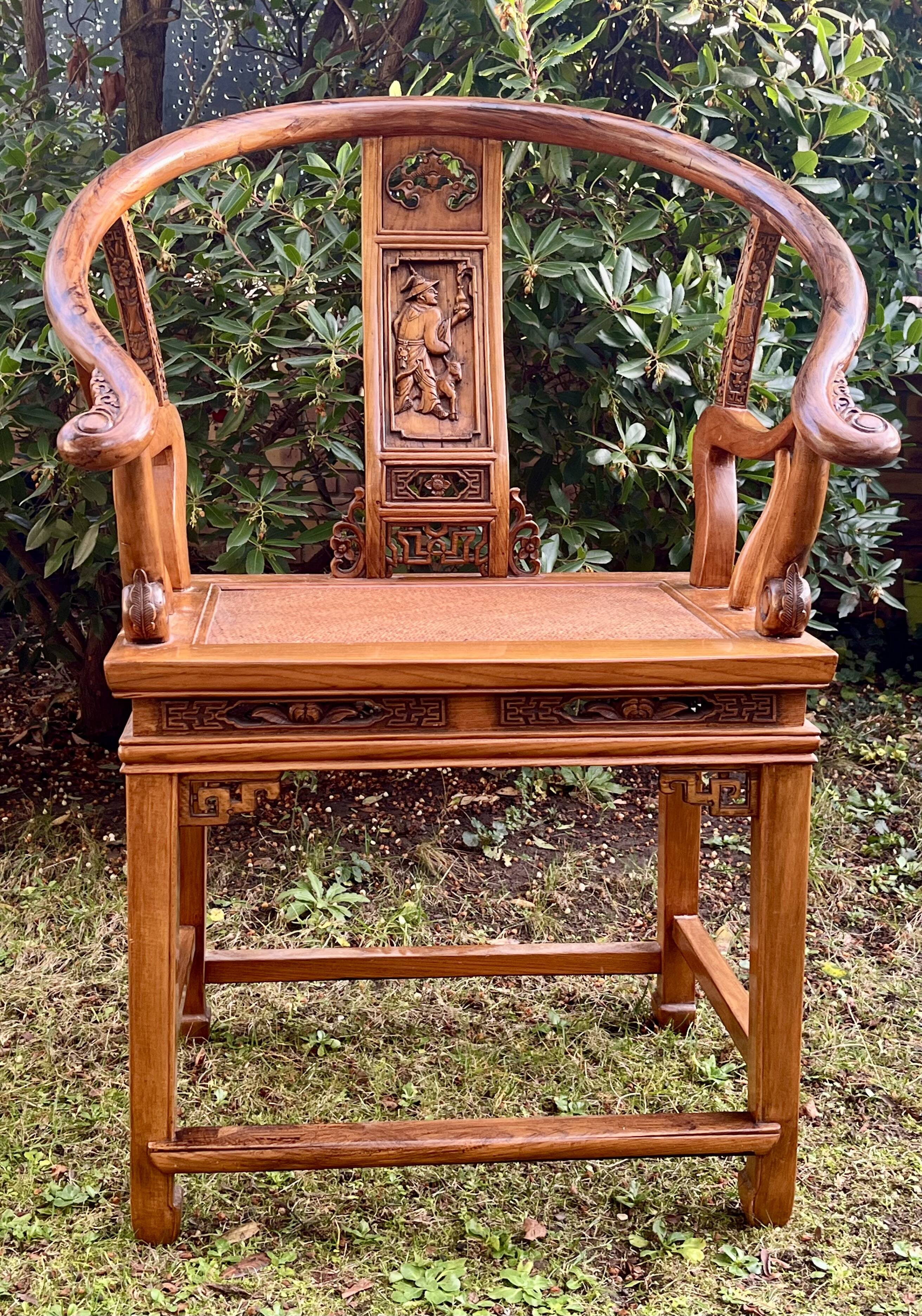 Chinese armchair - horseshoe - Very good condition