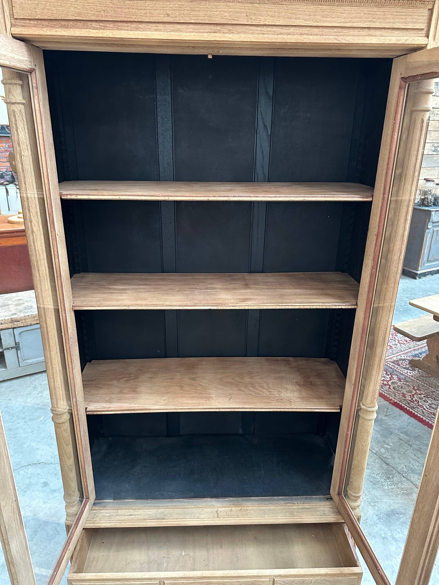 Vitrine en chêne Fin XIXème
