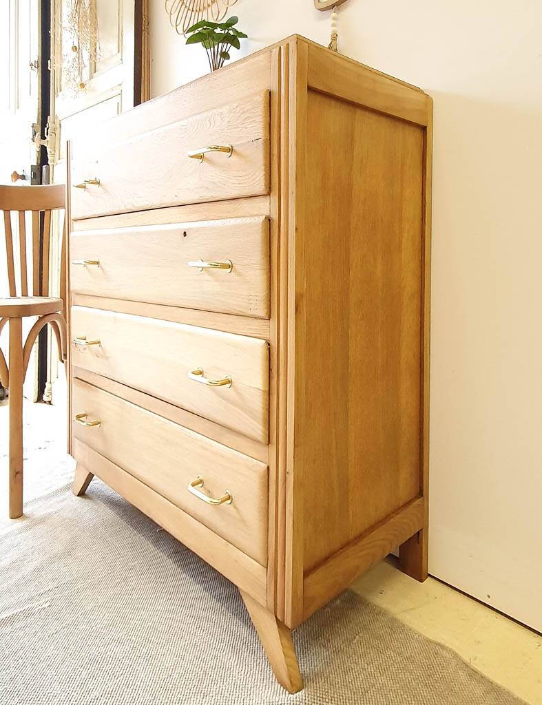 Oak compass foot chest of drawers