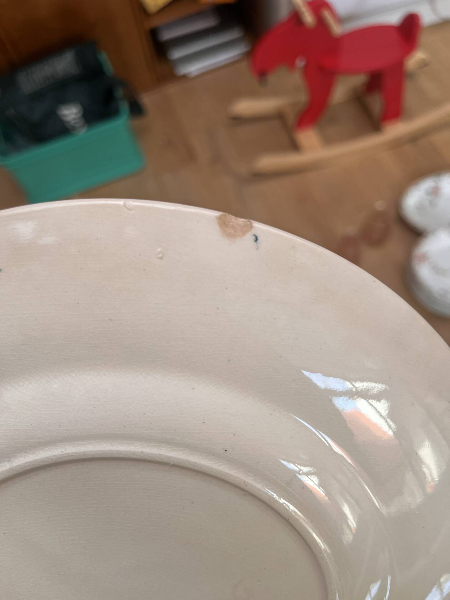 12 assiettes Terre de fer Longwy
