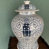 Chinese covered potiche