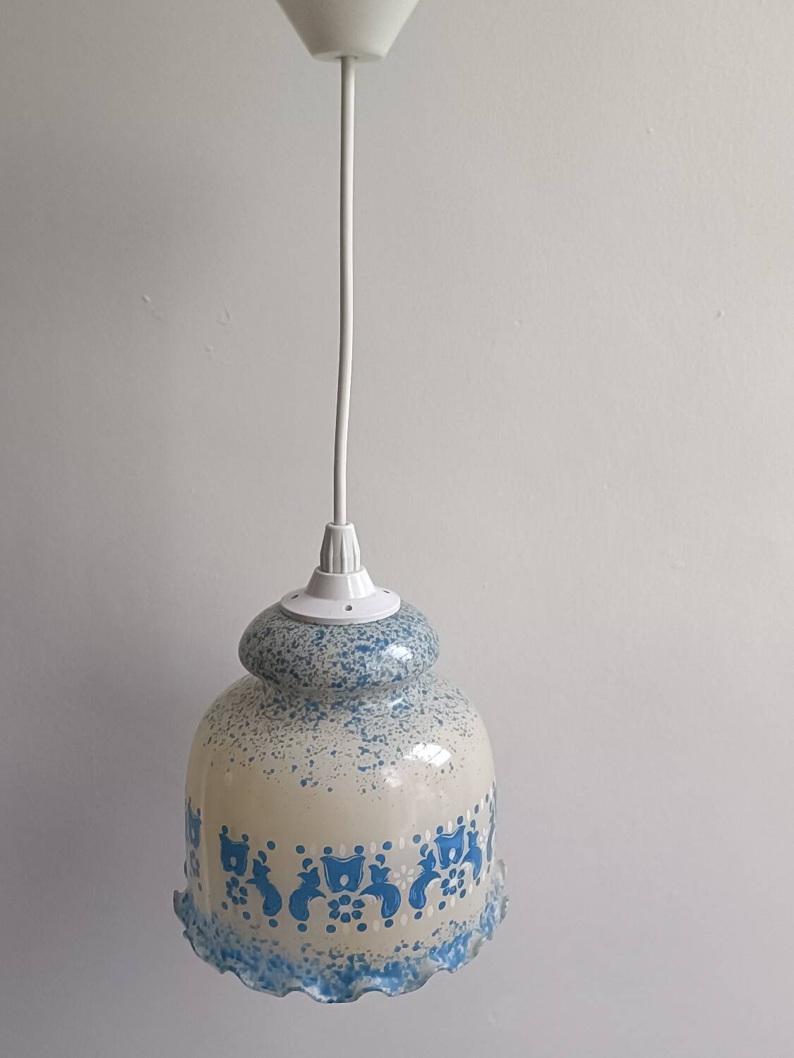 Vintage bath ball pendant