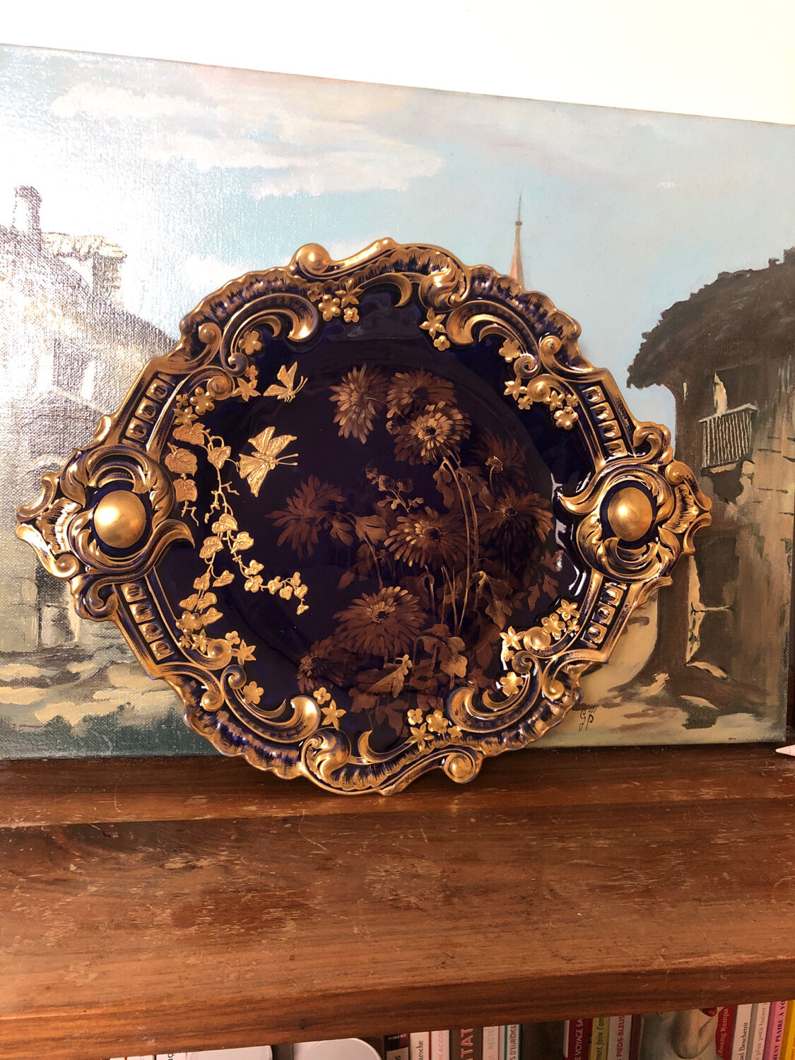 Decorative plate in Limoges porcelain