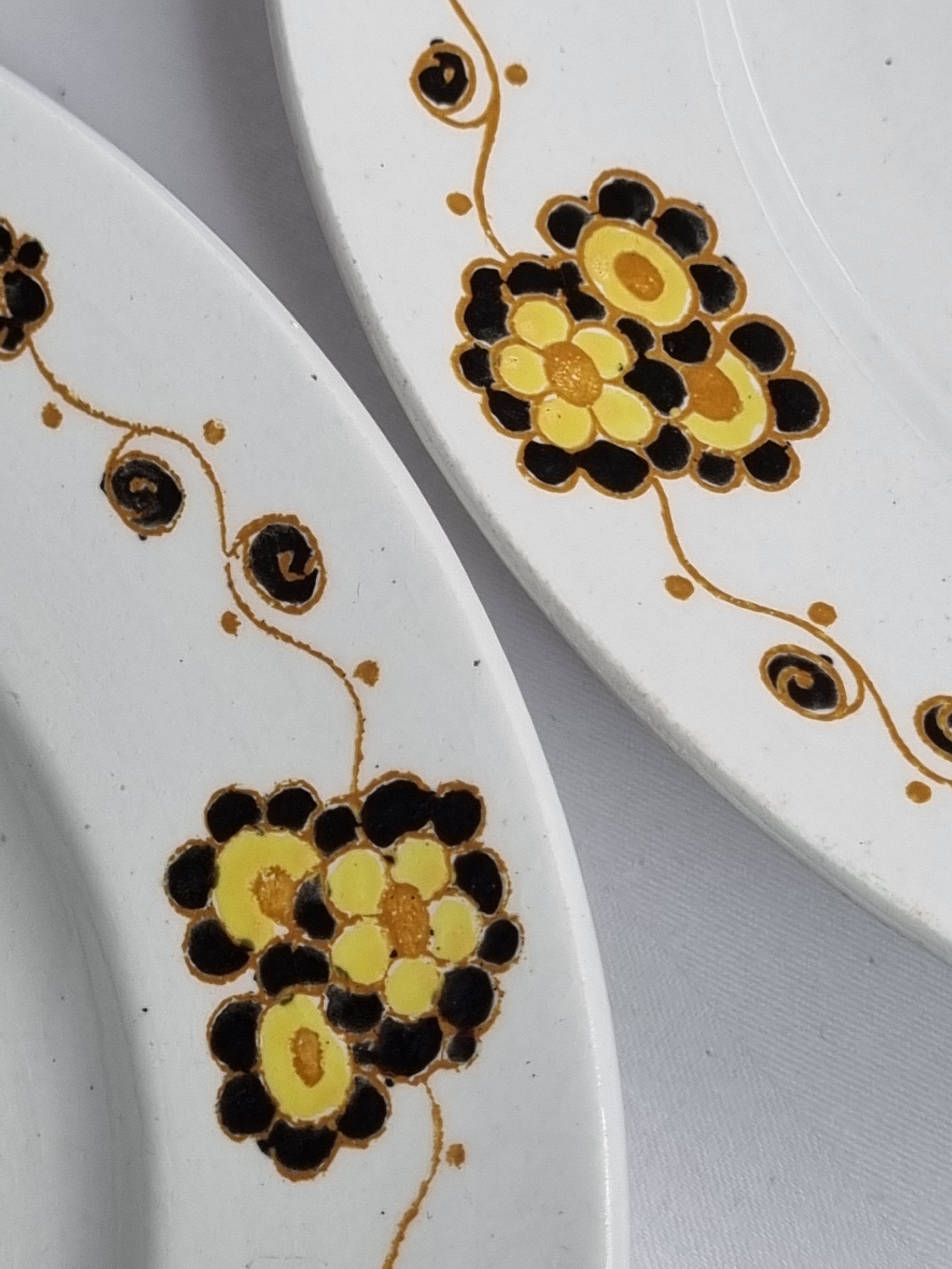 Set of three compotiers and presentation dishes "Boch Frères" (Made in Belgium)