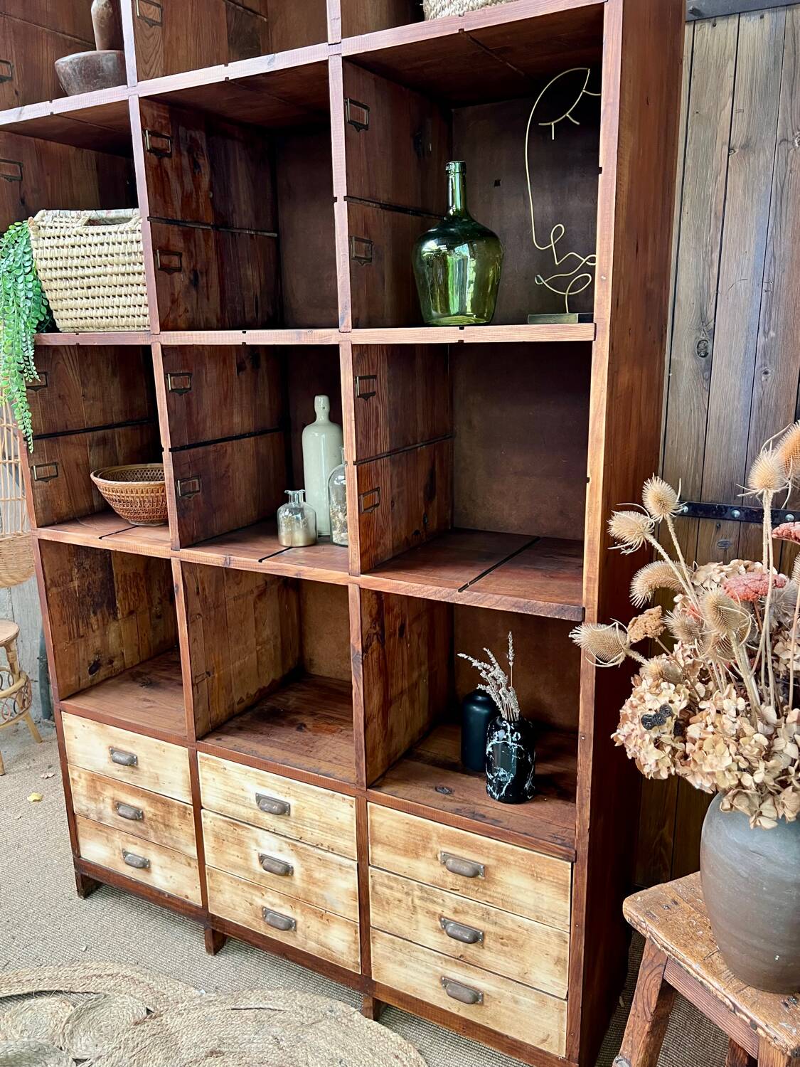 Meuble de métier, meuble de rangement