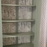 Armoire vitrée parisienne