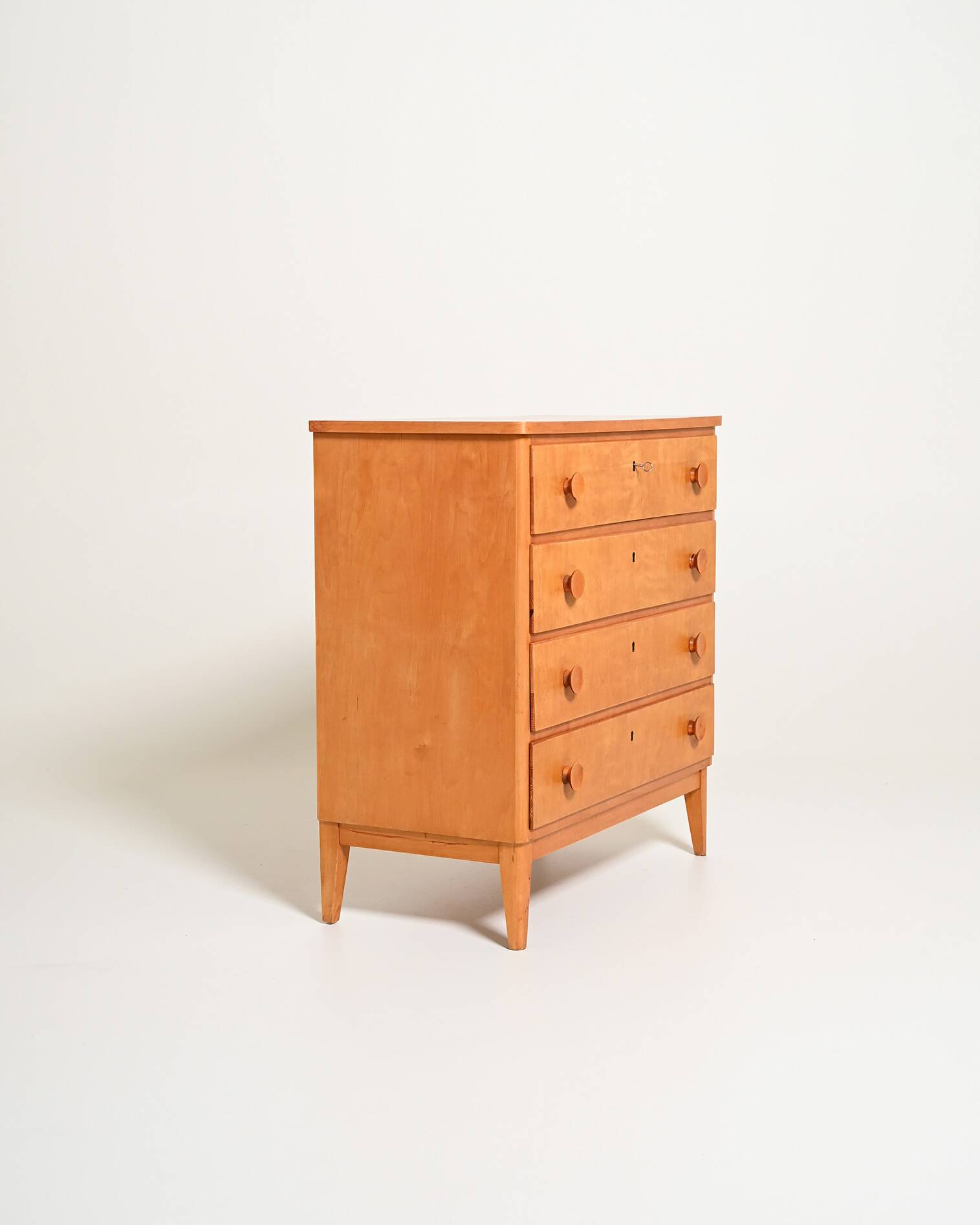 Commode en bouleau scandinave, années 1950