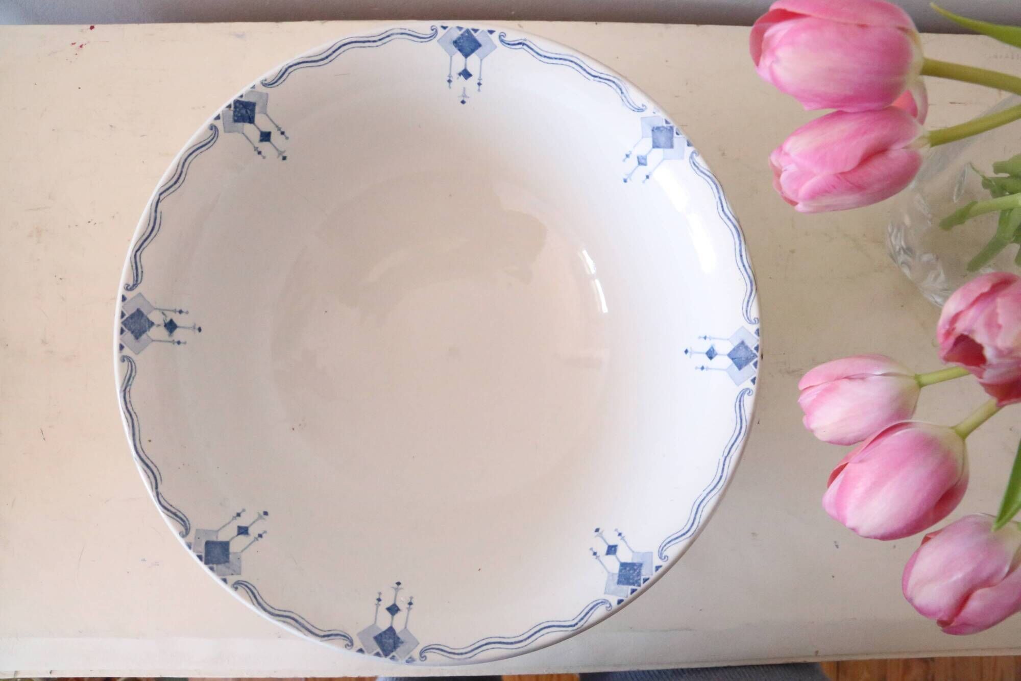 Large Terre de Fer salad bowl, Saphir model, Sarreguemines, French manufacturer