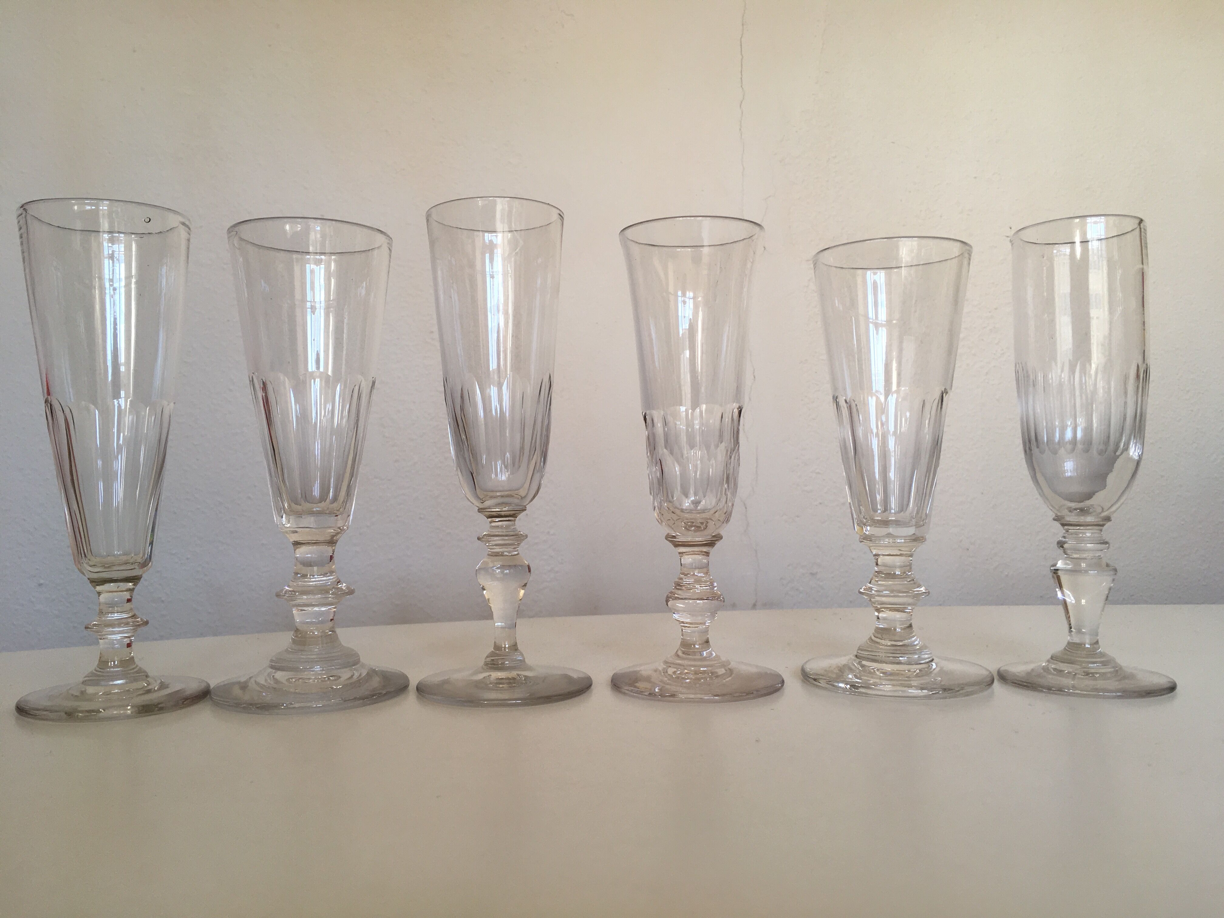 Set of 6 assorted champagne flutes late 19th century cut with cut-offs